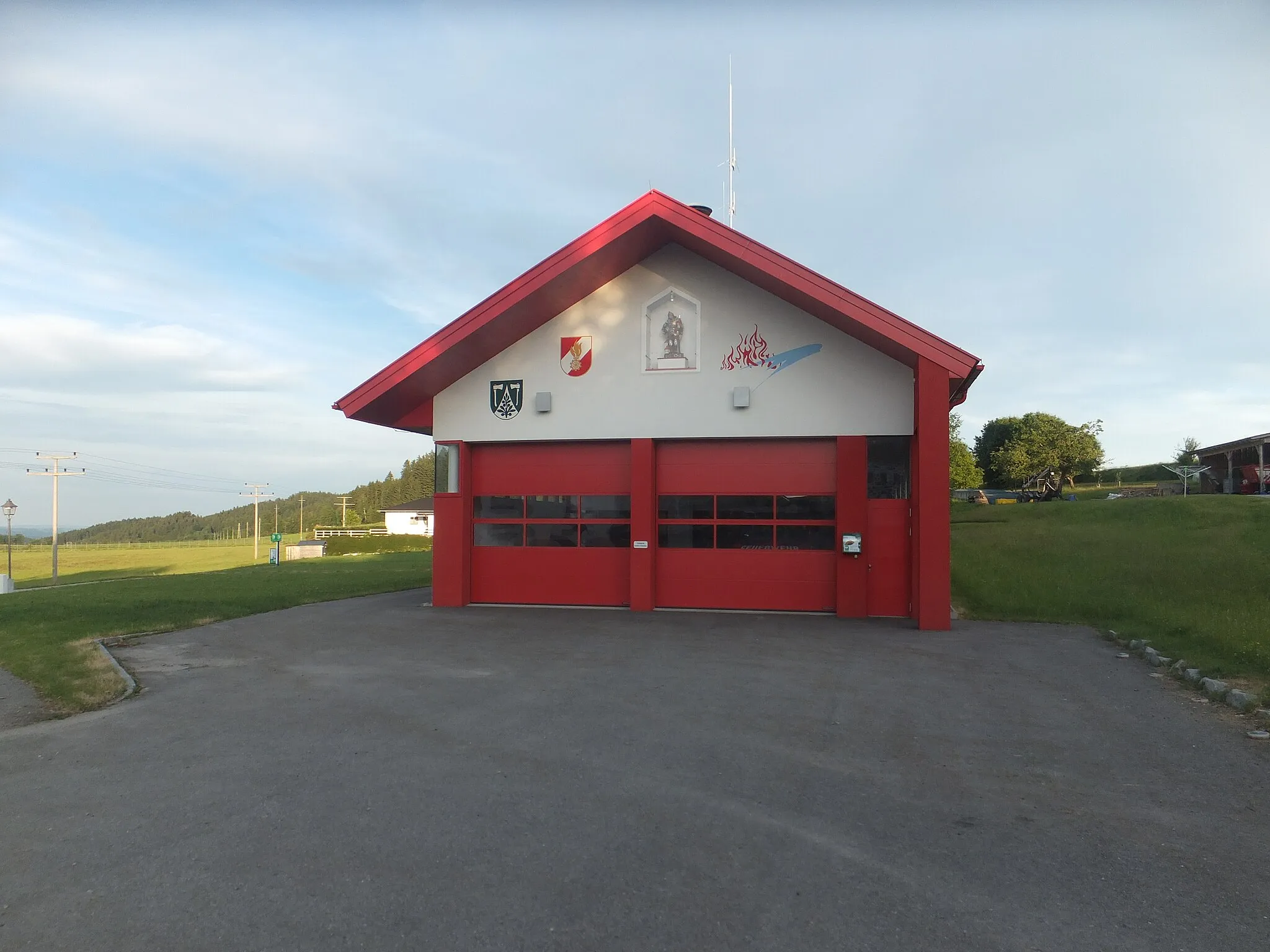 Photo showing: The new fire station in Ottenschlag im Mühlkreis