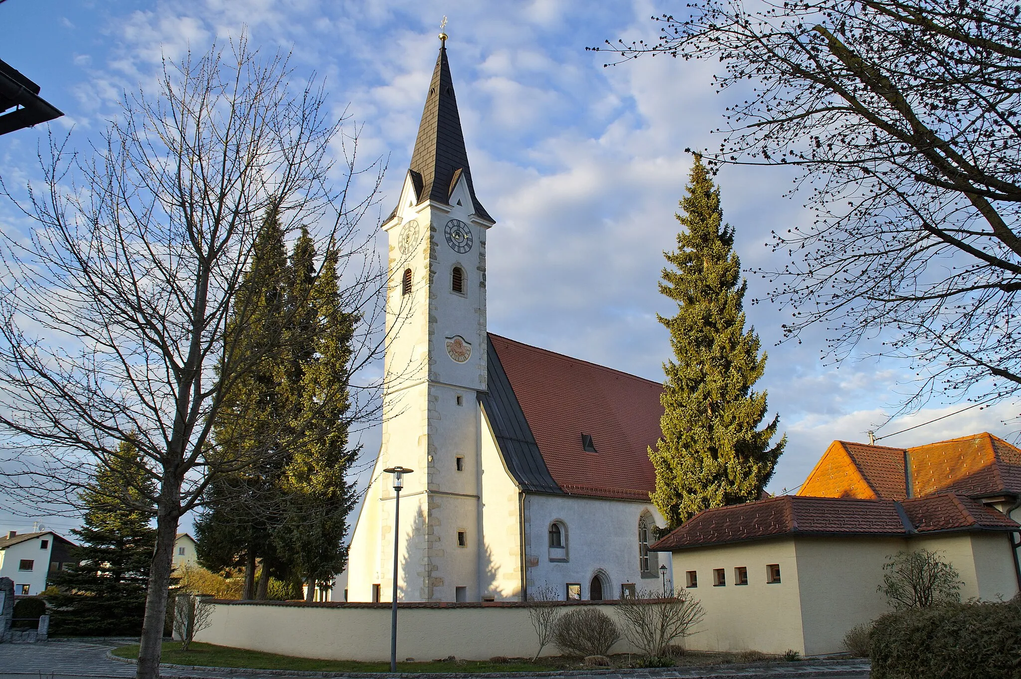 Photo showing: Kath. Pfarrkirche hl. Alban Goldwörth