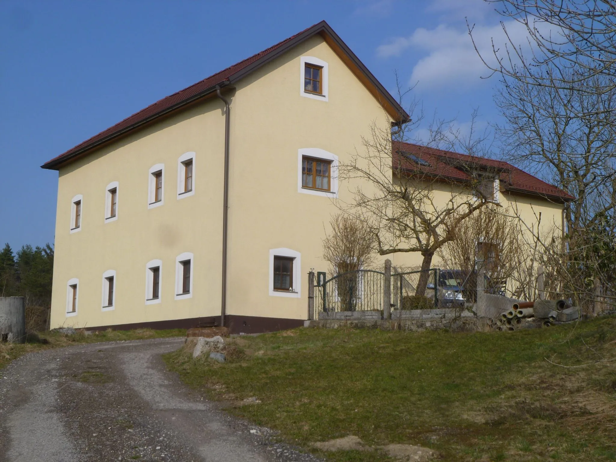 Photo showing: Schloss Greisingberg heute