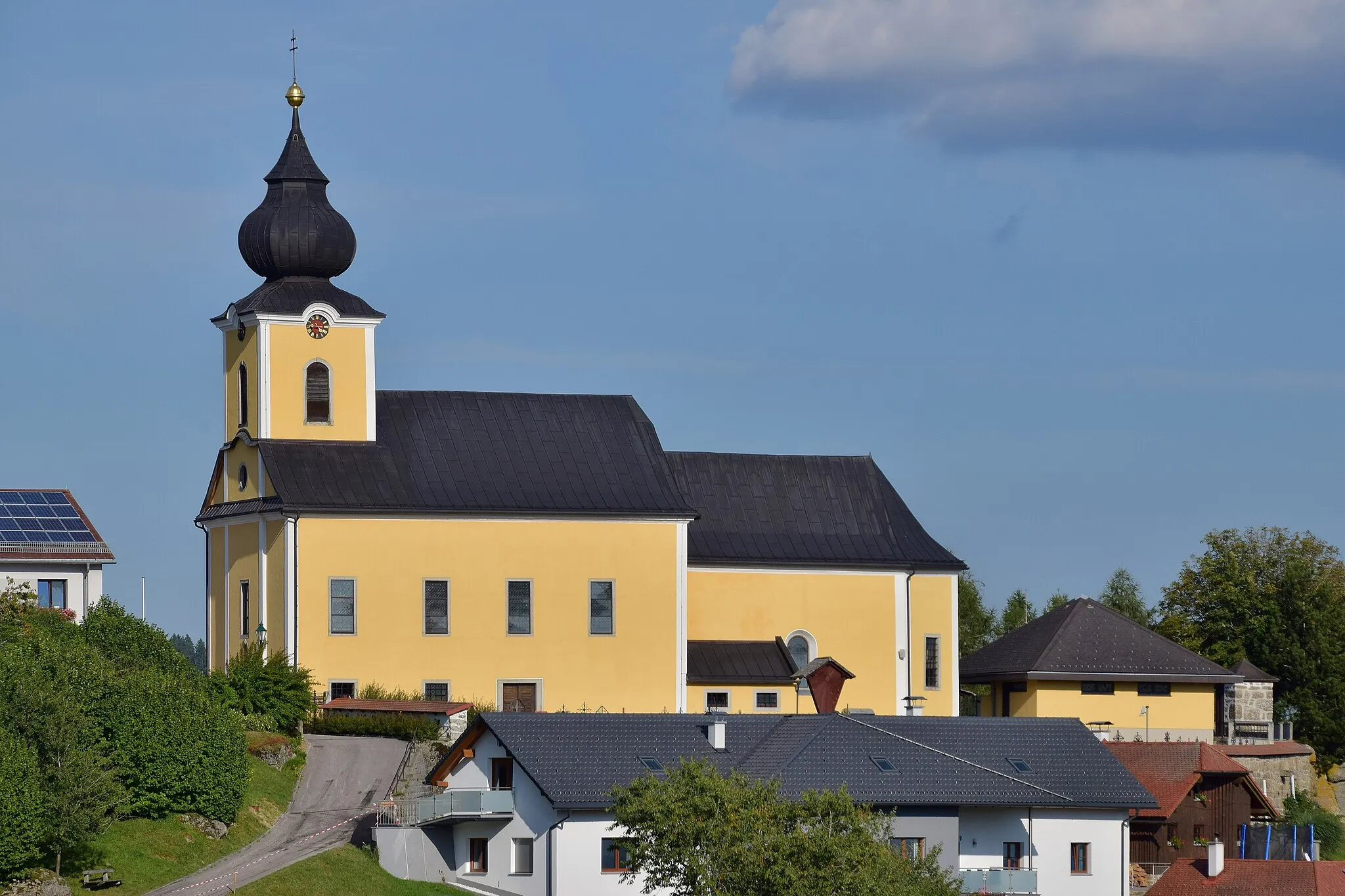 Photo showing: Pfarr- und Wallfahrtskirche Mariä Heimsuchung