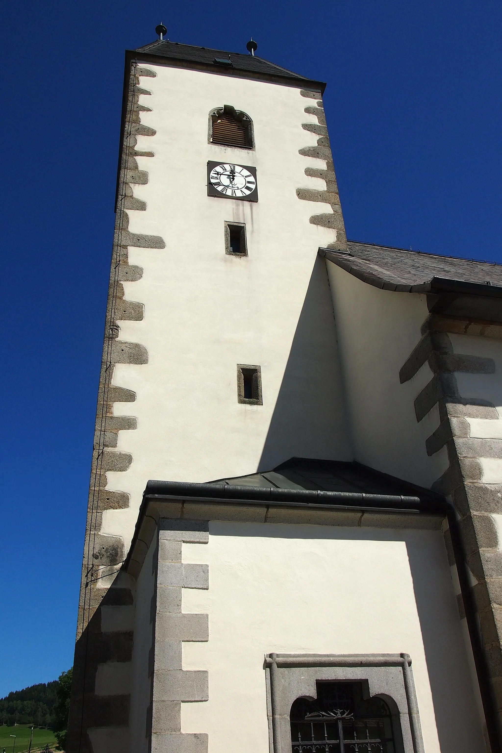 Photo showing: Turm der Pfarrkirche Grünbach