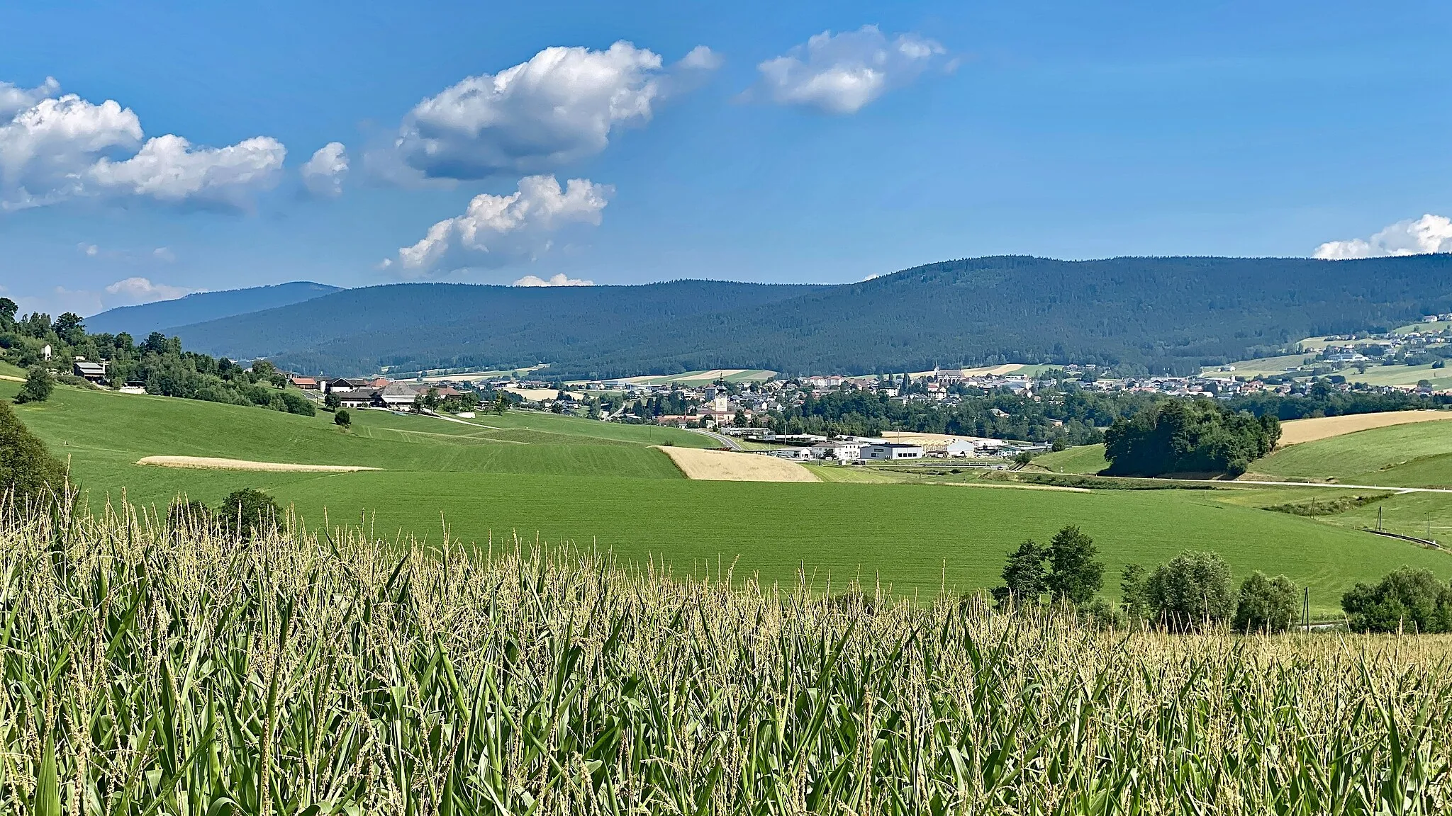 Photo showing: Blick vom Süden auf Aigen-Schlägl, Oberösterreich.