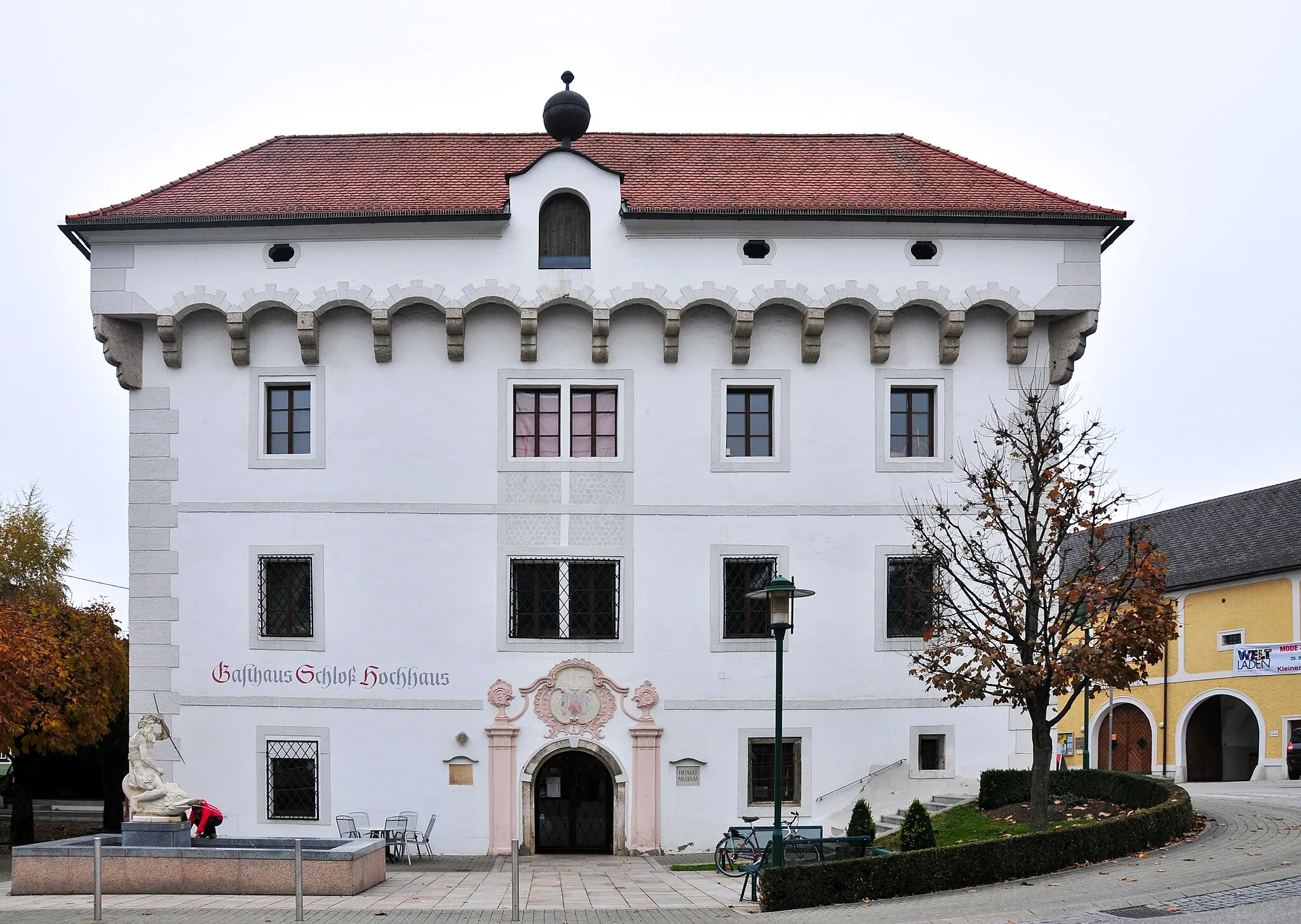 Photo showing: Schloss Hochhaus in Vorchdorf, OÖ