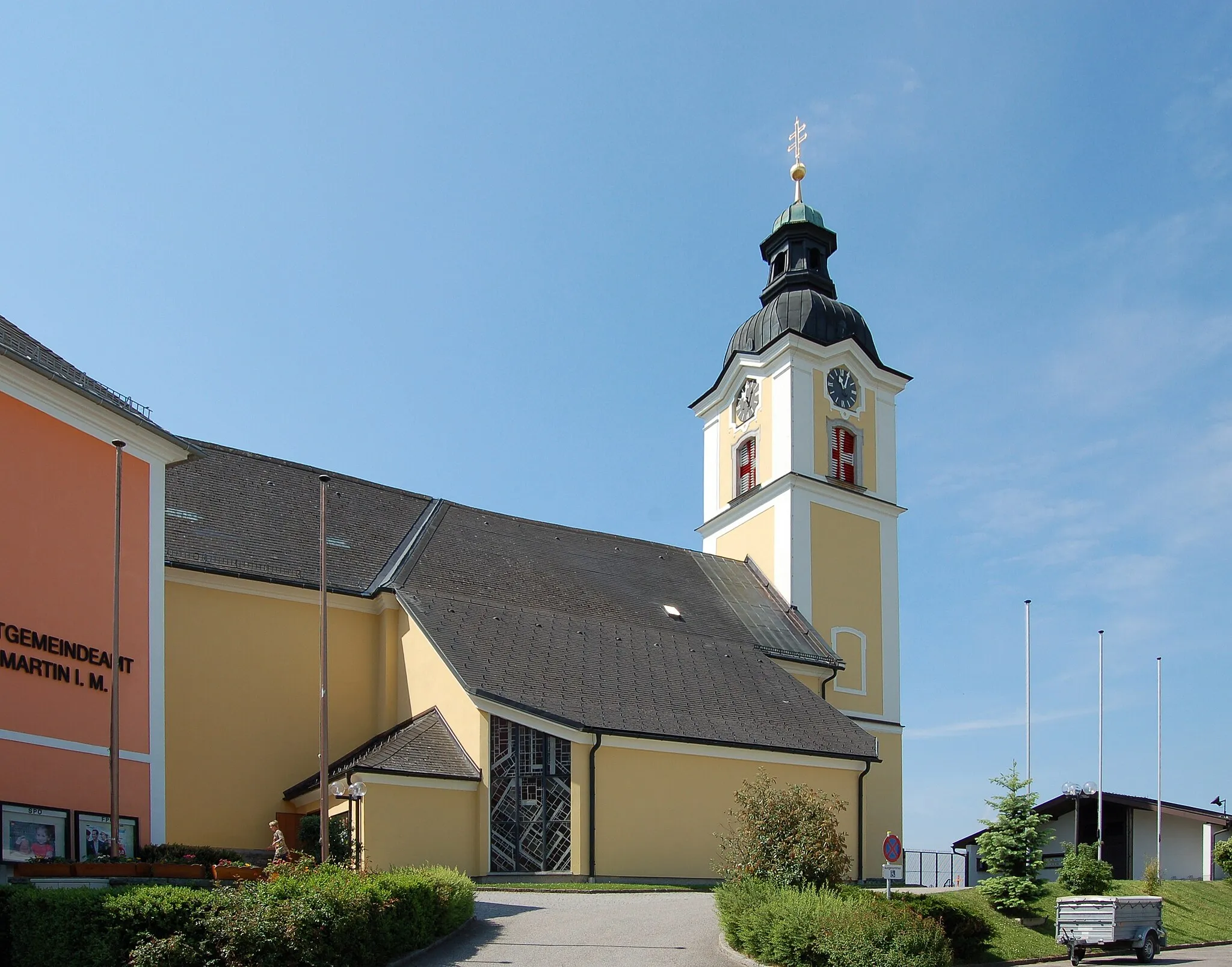 Photo showing: Die denkmalgeschützte Pfarrkirche in Sankt Martin im Mühlkreis (Oberösterreich).

This media shows the protected monument with the number 14148 in Austria. (Commons, de, Wikidata)