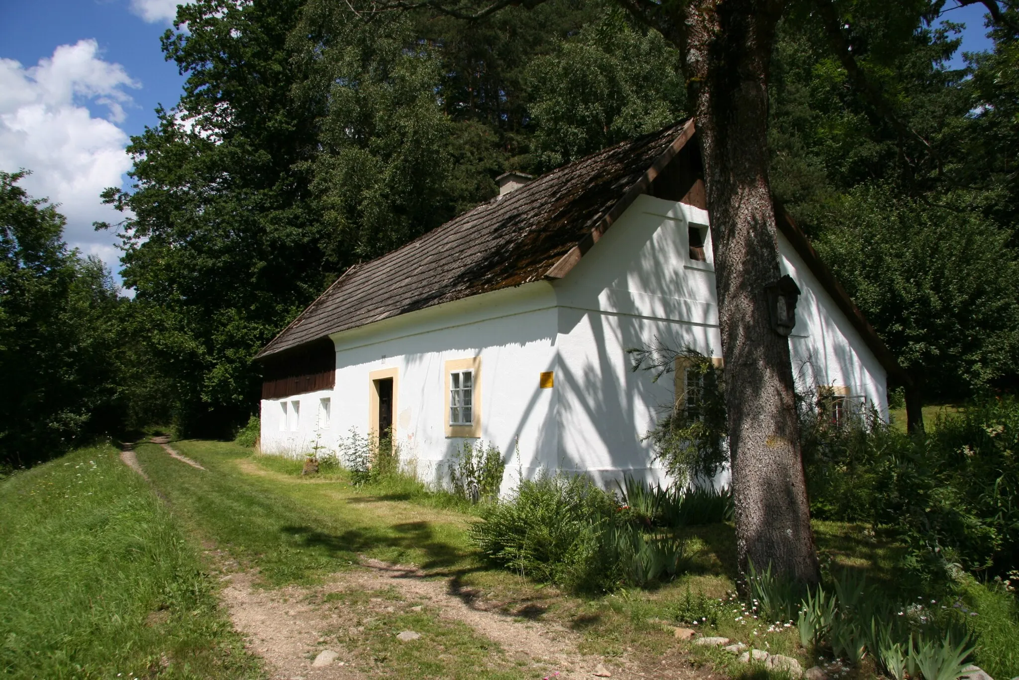 Photo showing: Wächterhaus 39 der Pferdeeisenbahn Budweis–Linz im Mühlviertel.