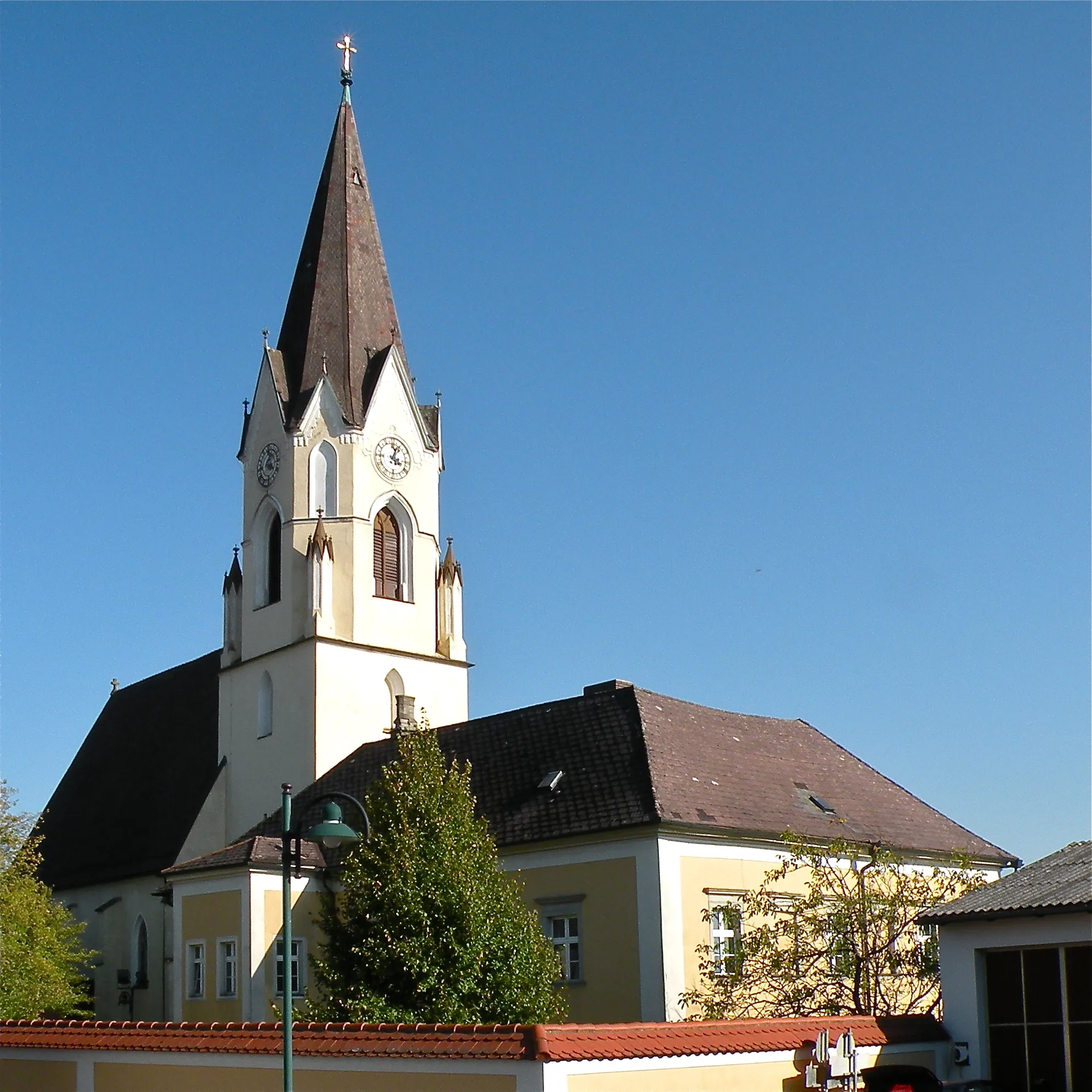 Photo showing: Kath. Pfarrkirche Hl. Remigius