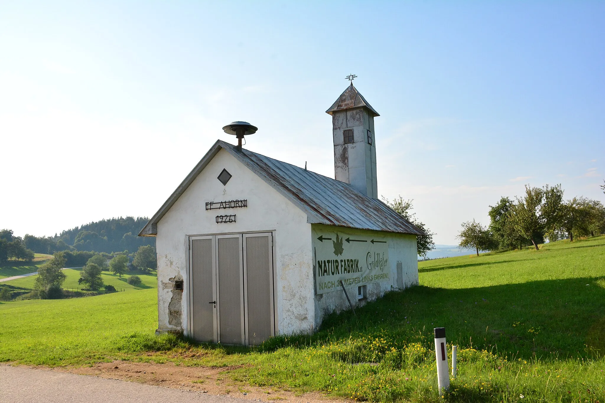 Photo showing: Feuerwehrhaus der FF