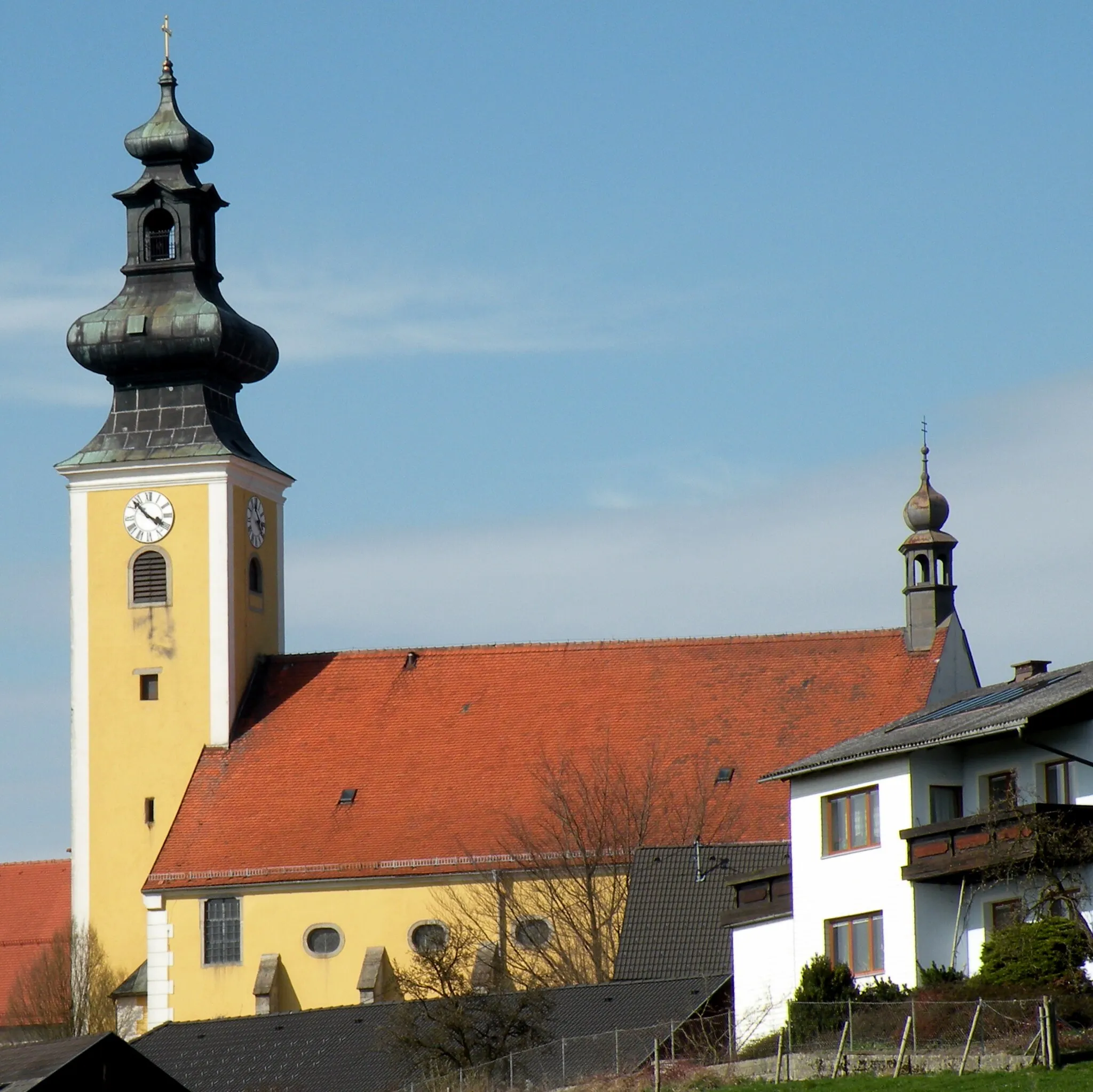 Photo showing: Römisch-katholische Pfarrkirche Münzbach im Bezirk Perg in Oberösterreich
