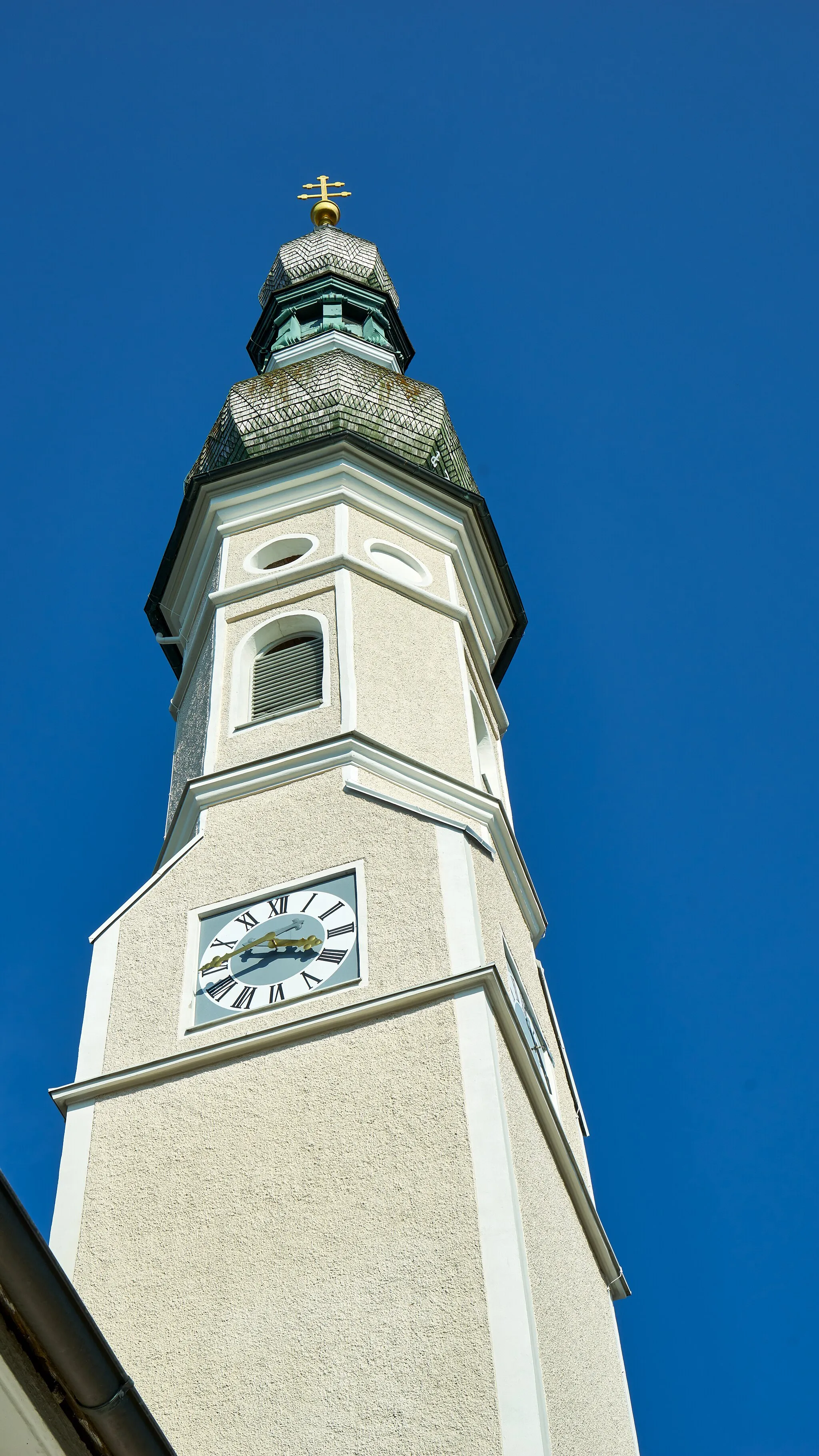 Photo showing: Katholische Pfarrkirche St. Michael Geinberg, Turm