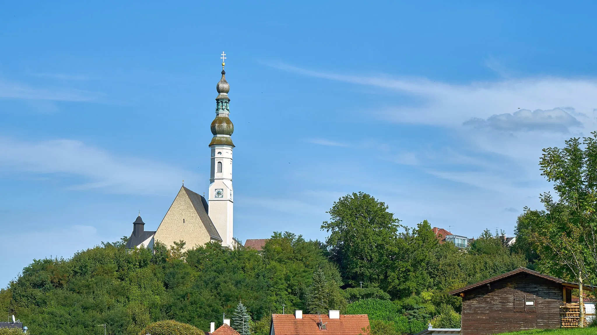 Photo showing: Katholische Pfarrkirche St. Michael Geinberg, Ansicht von Westen