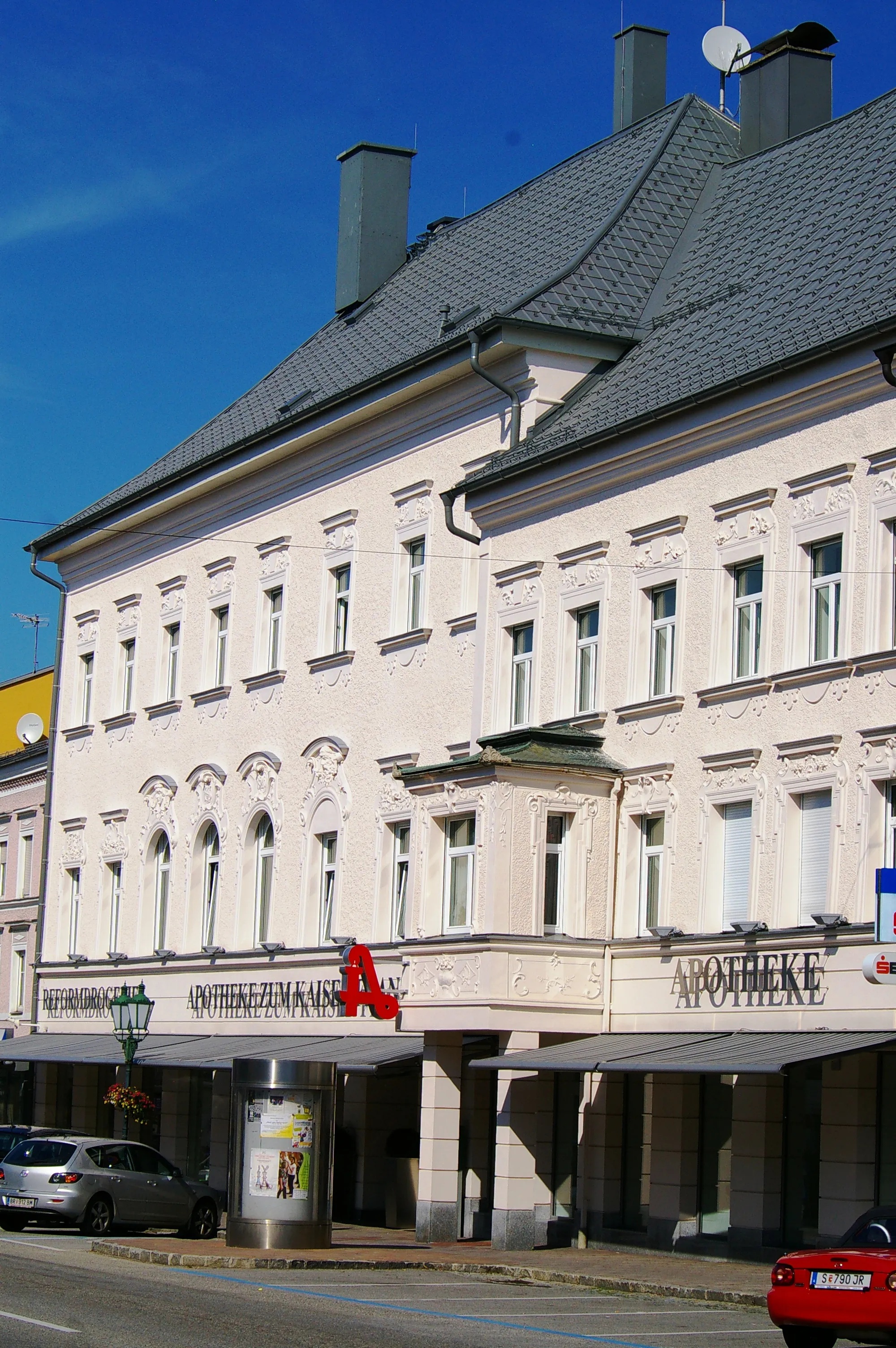 Photo showing: Old Houses along town place Mattighofen ,Austria