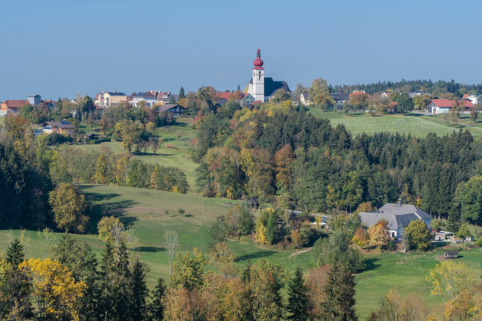 Photo showing: Waldneukirchen is a community in Upper Austria in Bezirk Steyr-Land.