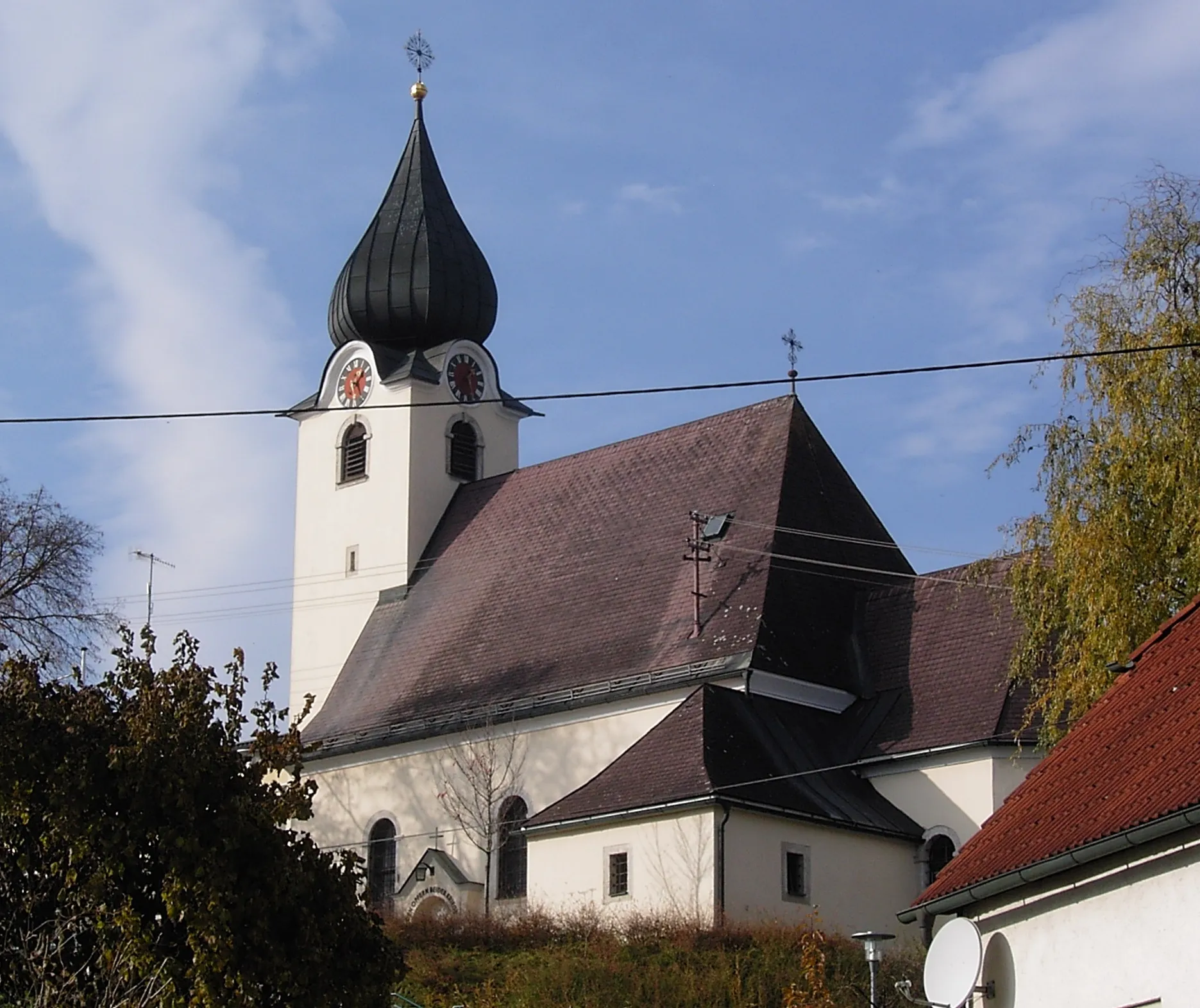 Photo showing: Rohr im Kremstal Kath.Pfarrkirche Kirchenplatz