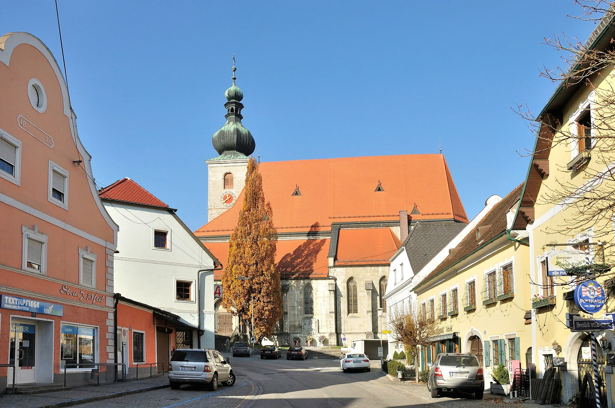 Photo showing: Kath. Pfarrkirche hl. Stephan, Sierning, Oberösterreich