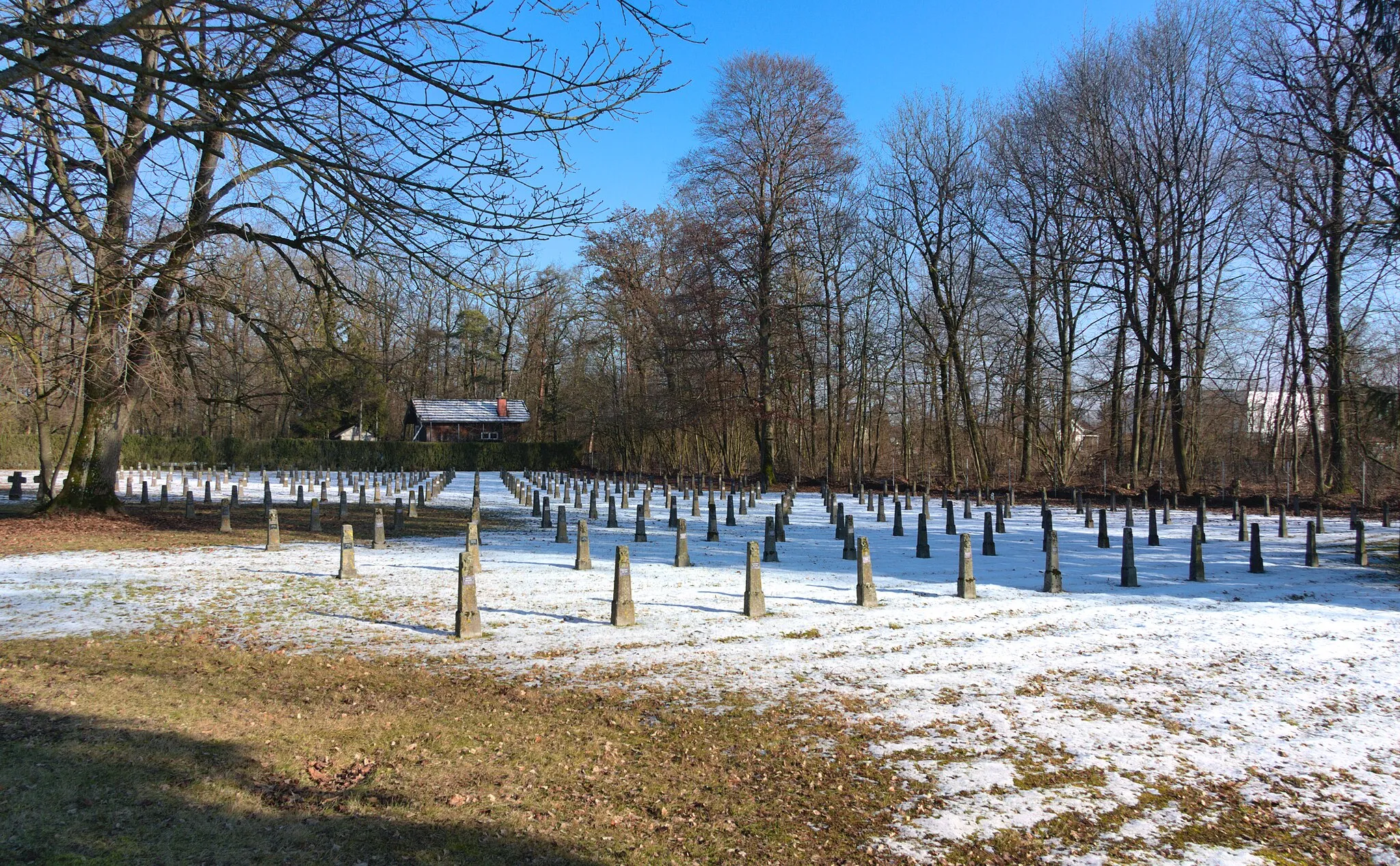 Photo showing: The russian section (field W) of the war cemetry for soldiers of the first world war in Marchtrenk, Upper Austria, Austria