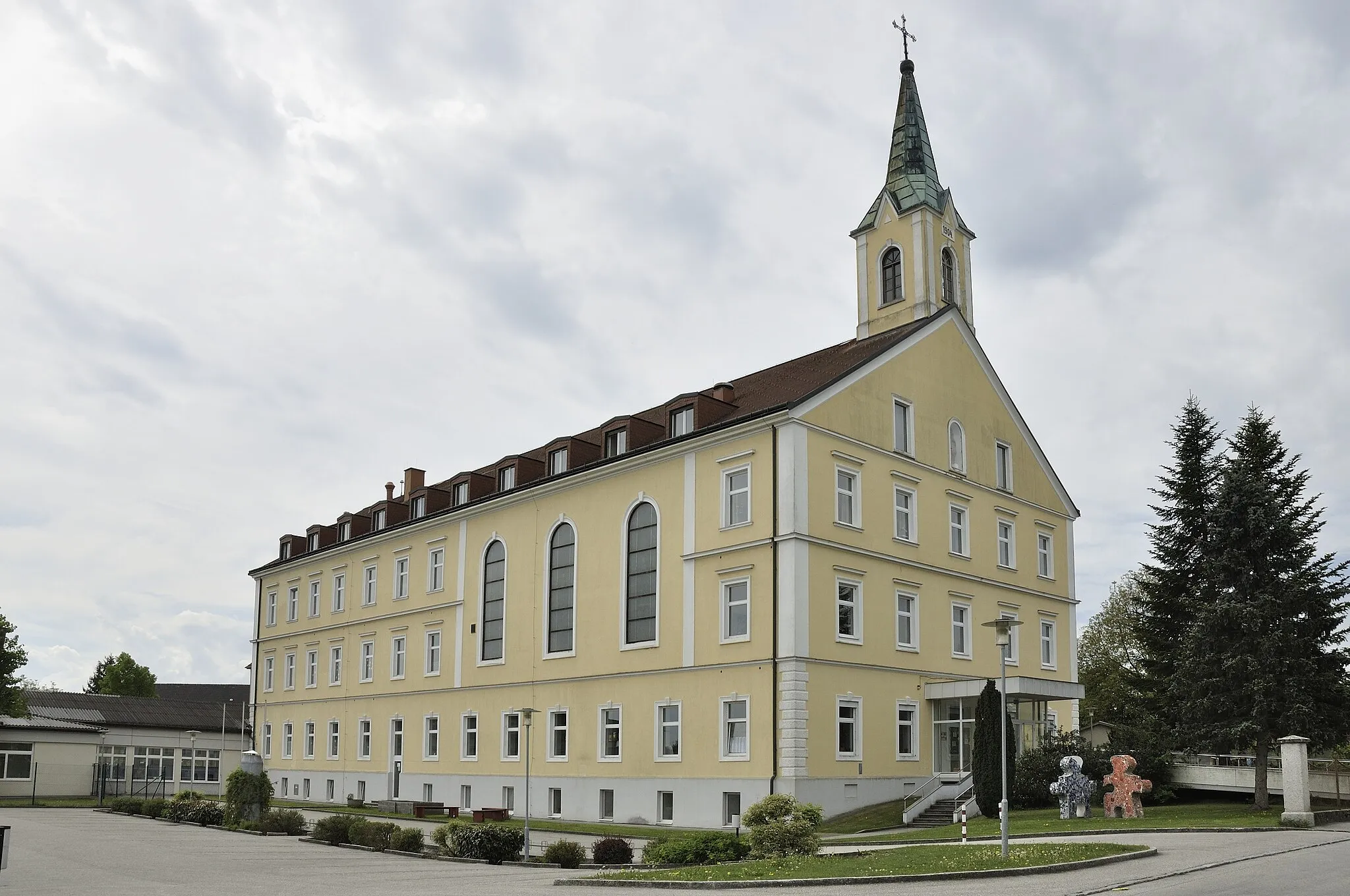 Photo showing: Kloster Nazareth, Altersheim, Pavillon und Umfriedung