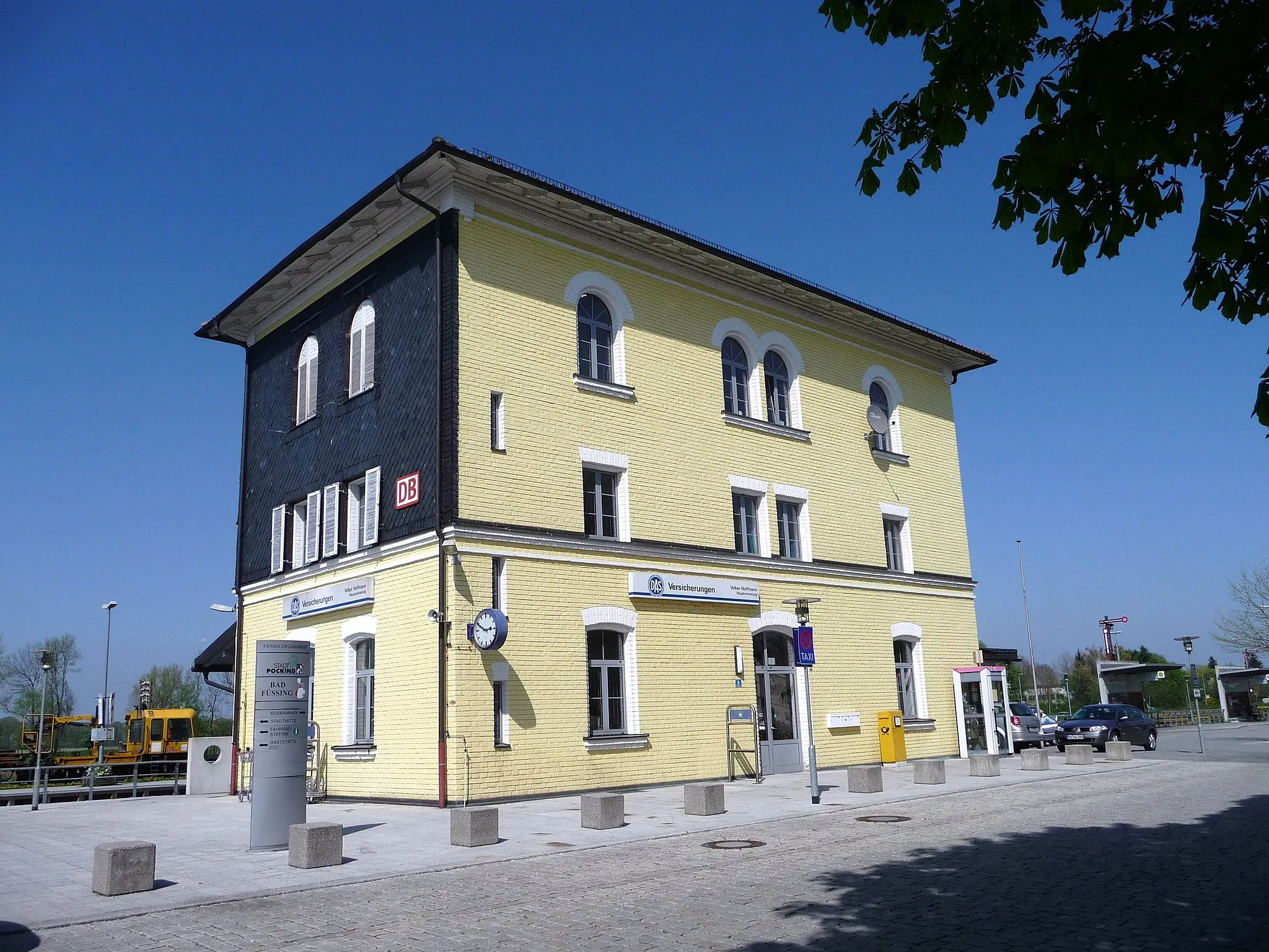 Photo showing: Der Bahnhof Pocking