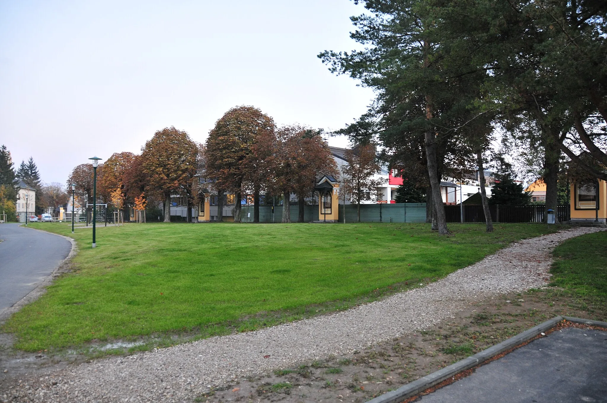 Photo showing: Spätantikes Gräberfeld und mittelalterliche Stadtbefestigung Hinterschweigerstraße