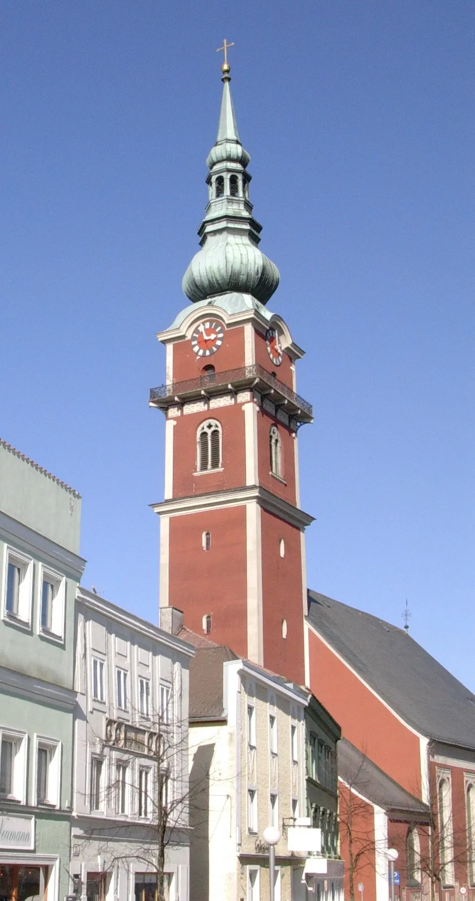 Photo showing: Stadtpfarrkirche in Ried im Innkreis