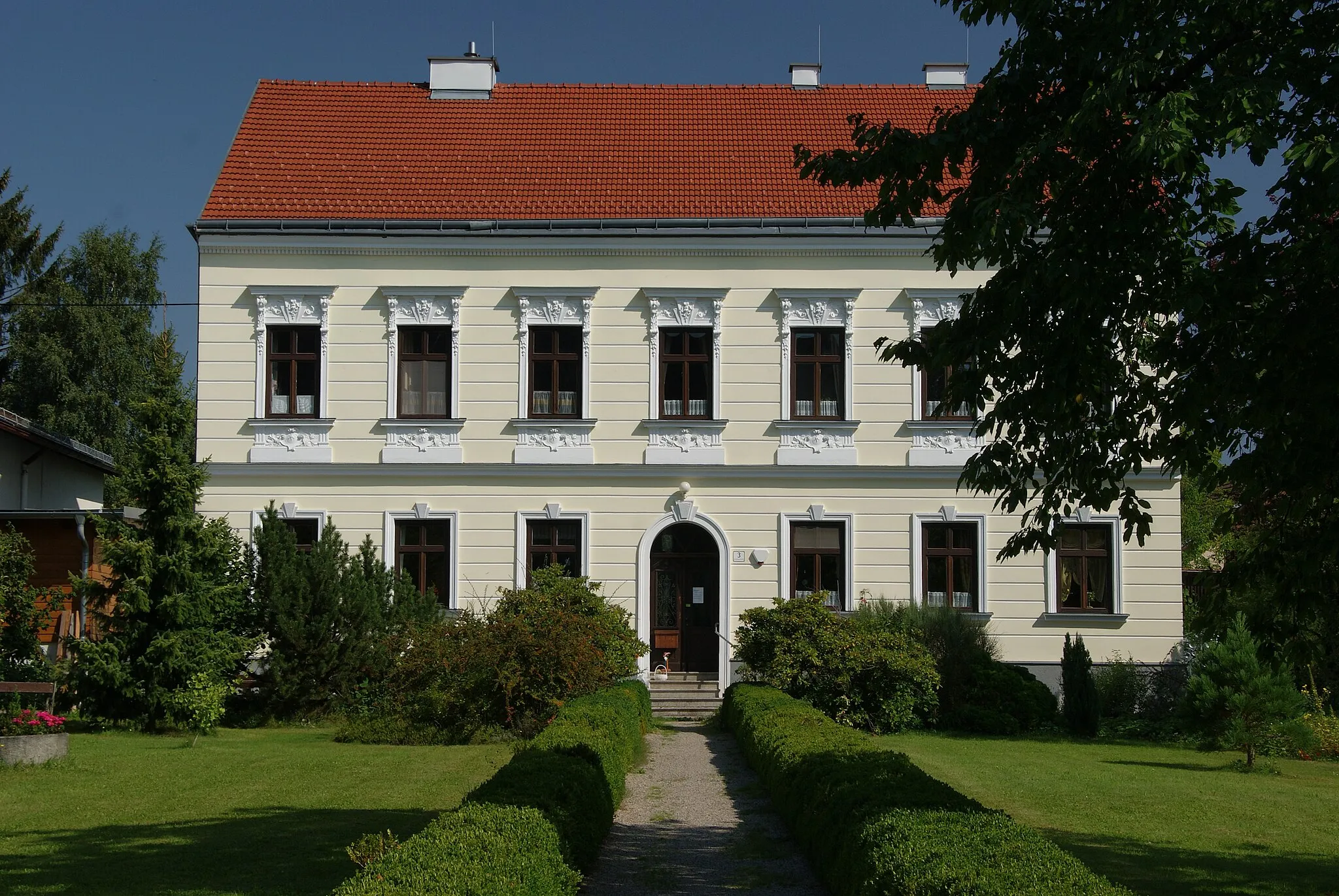 Photo showing: Pfarrhof in Pregarten, Oberösterreich