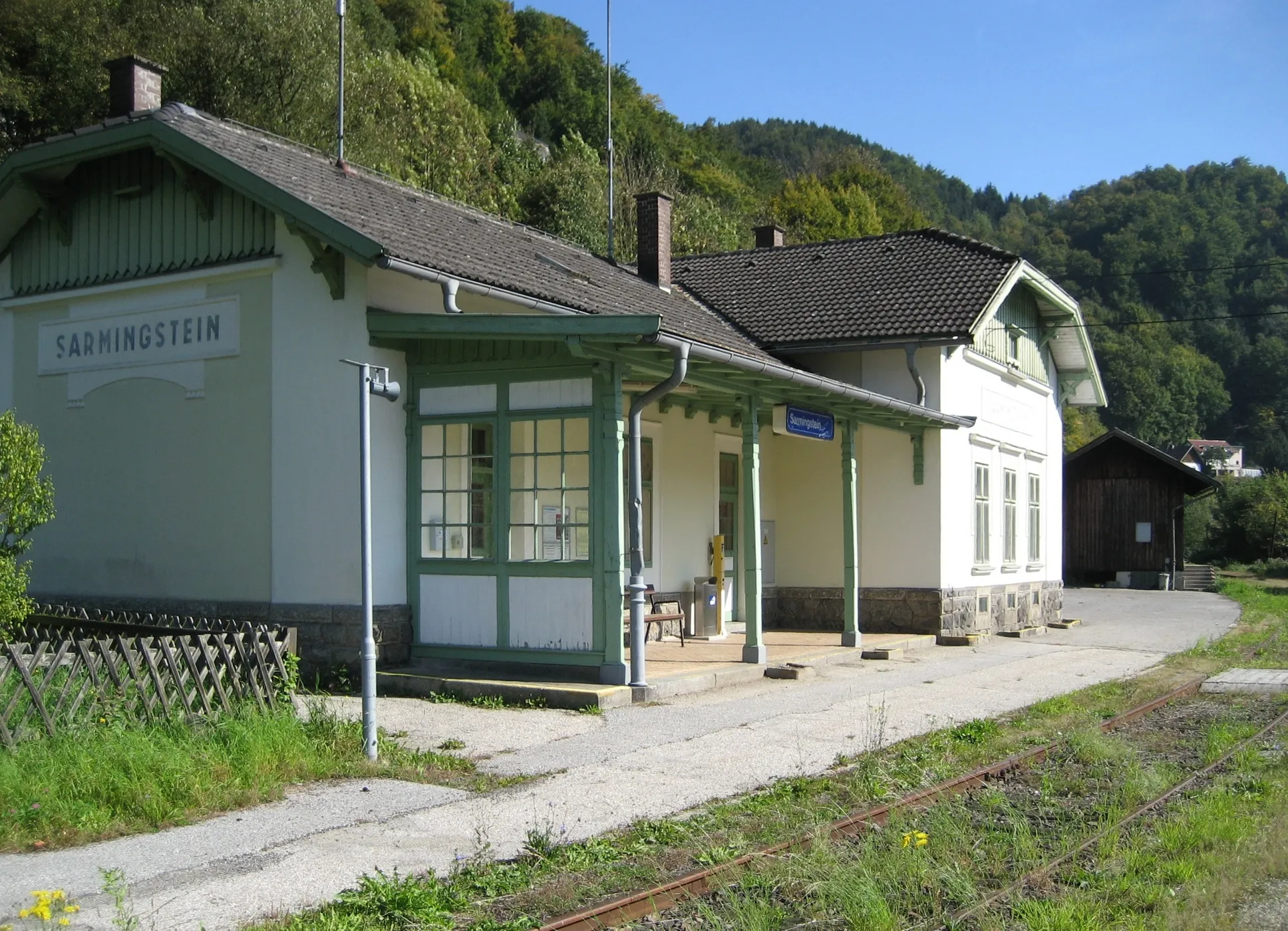 Photo showing: Sarmingstein train station in Upper Austria