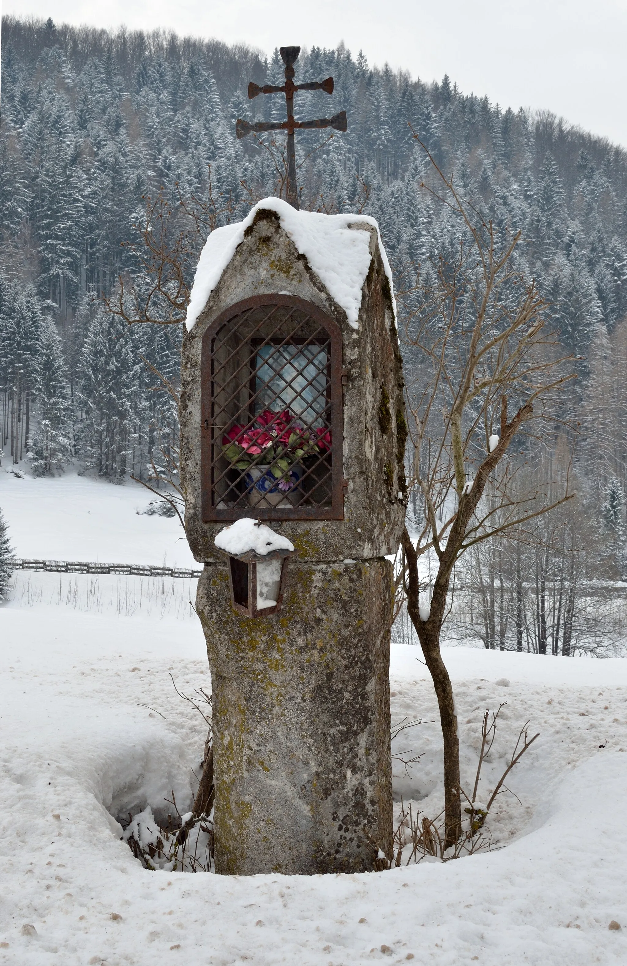 Photo showing: Wayside shrine in Edlbach, Upper Austria.