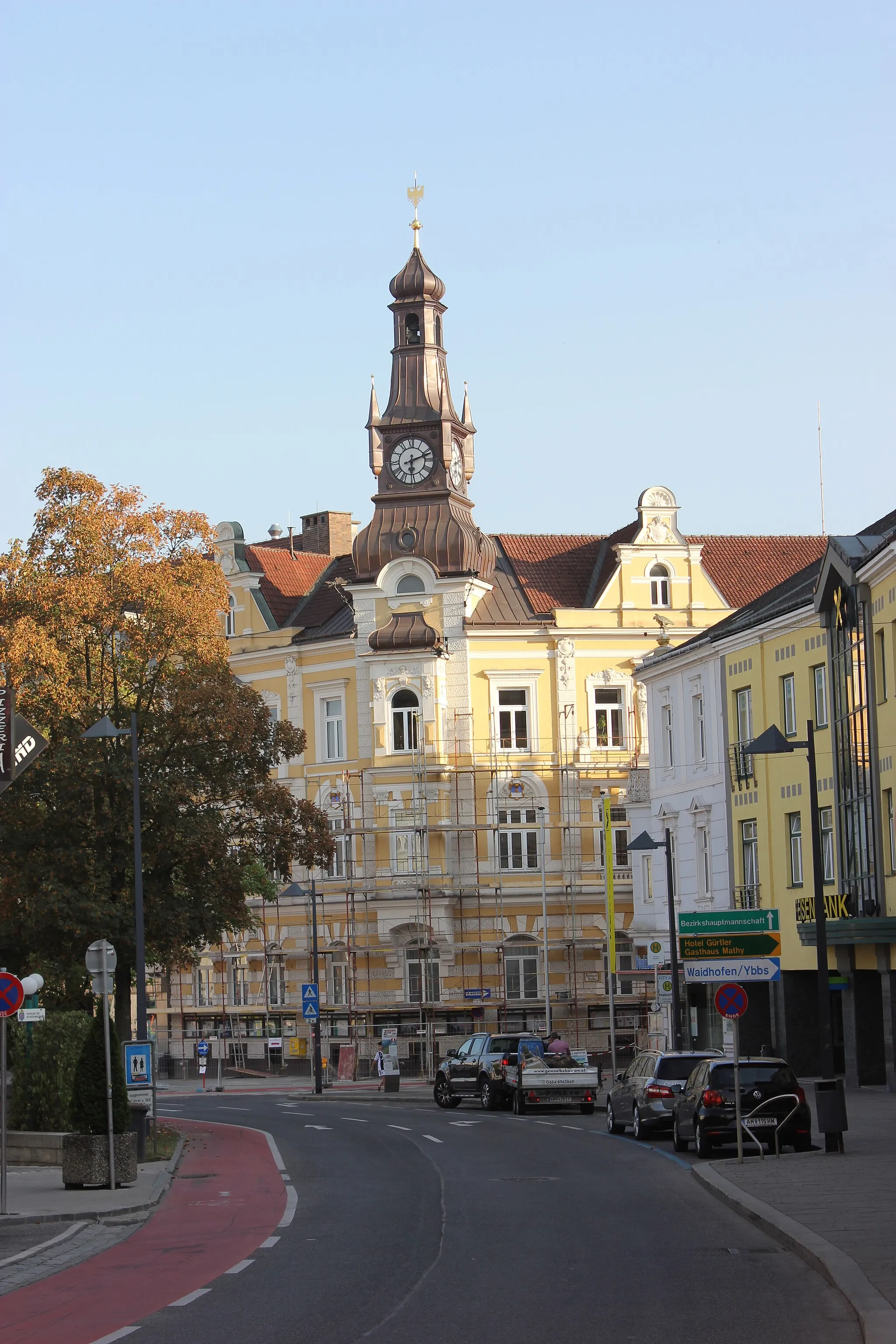 Photo showing: Amstetten - town hall