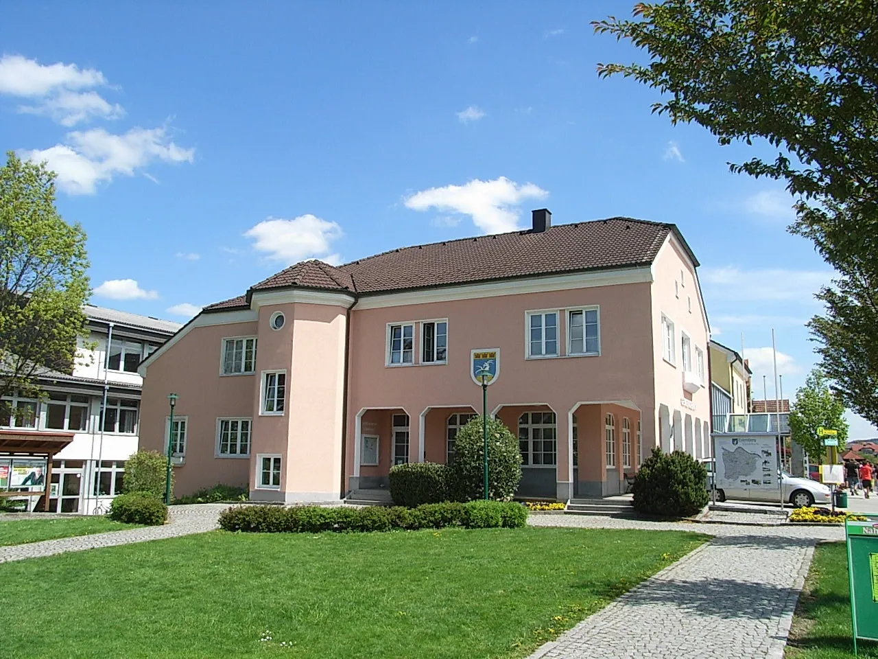 Photo showing: Gemeindeamt Esternberg