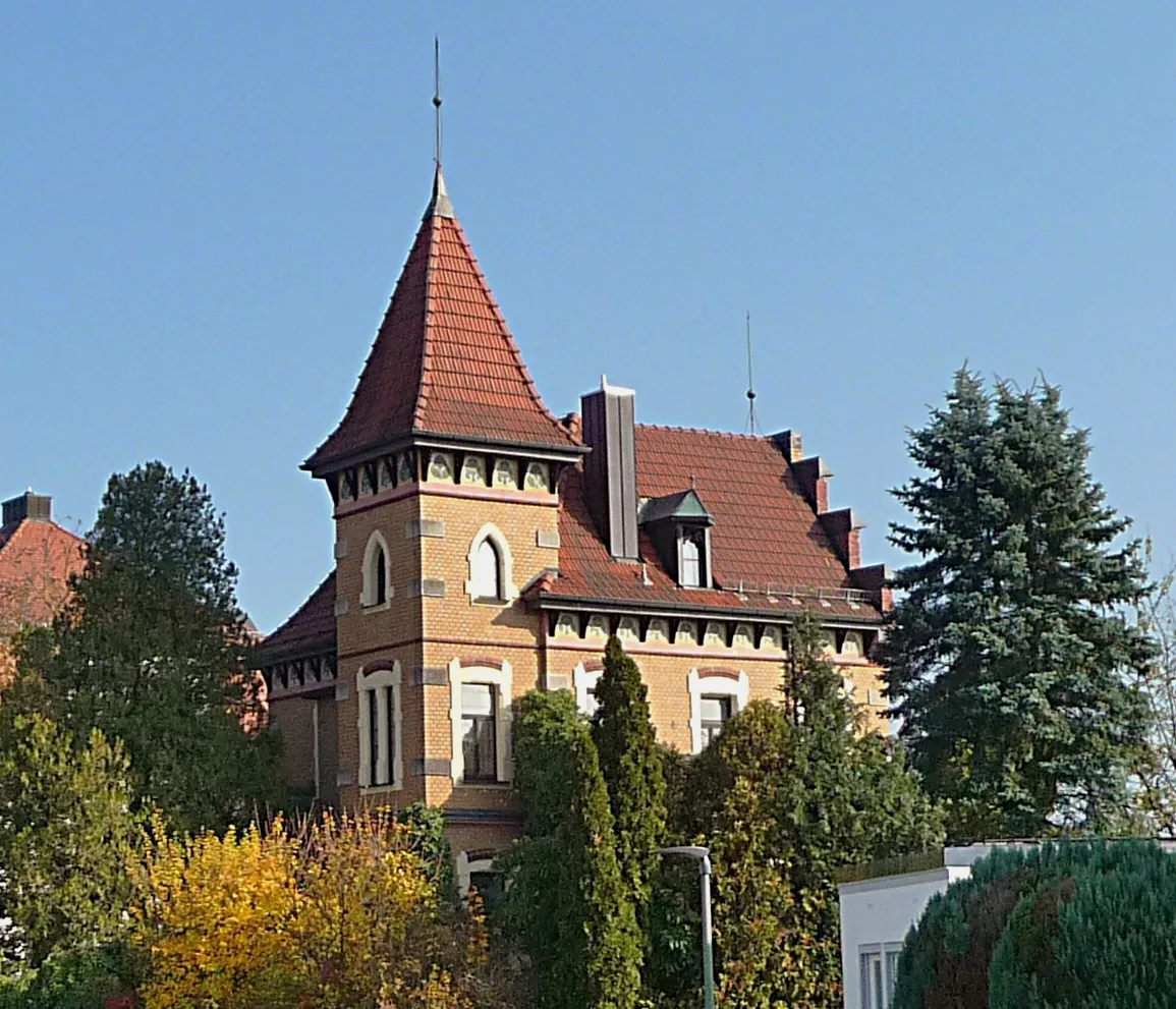 Photo showing: Das denkmalgeschützte Gebäude Hochstraße 5 in Passau