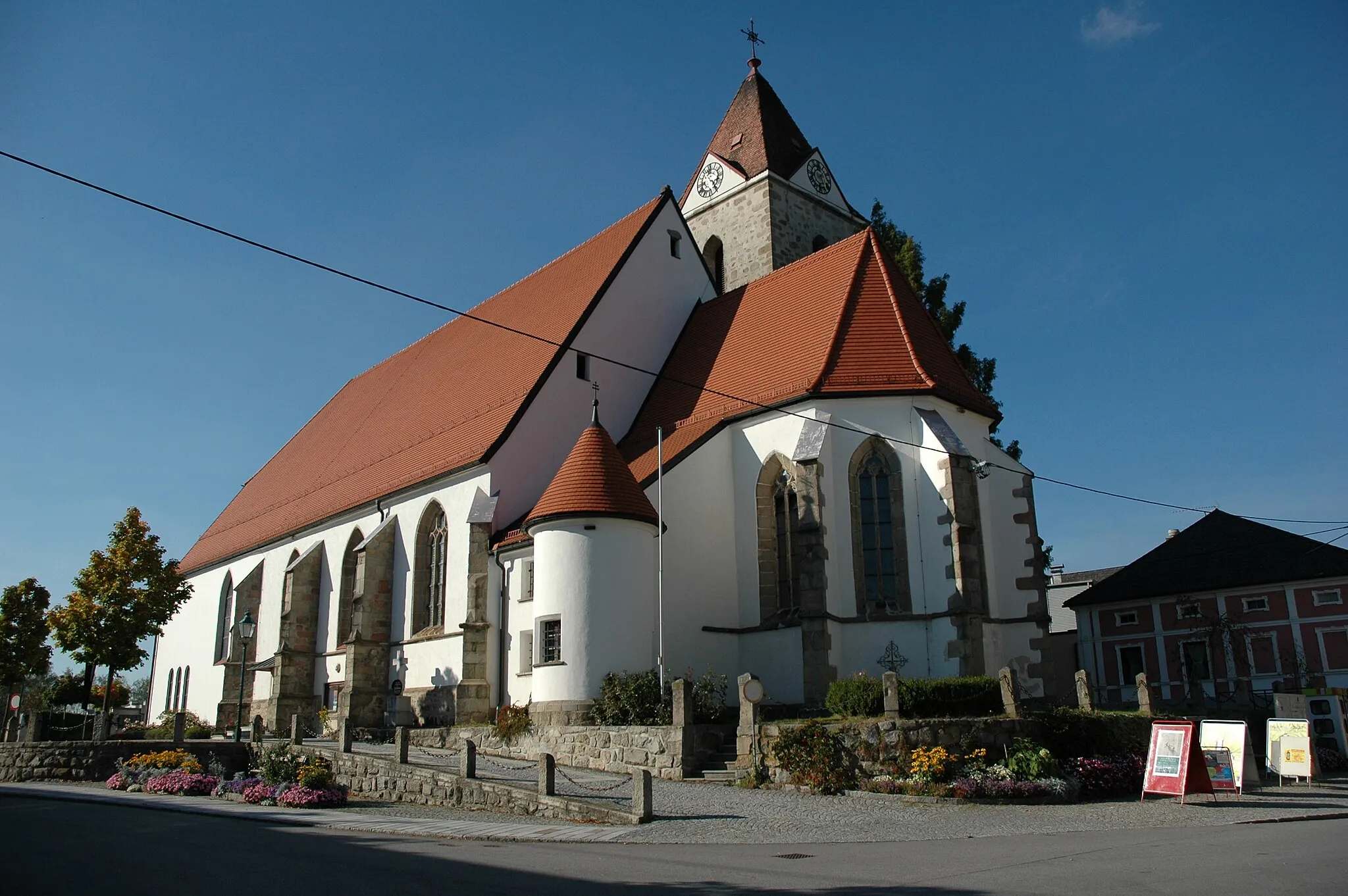 Photo showing: Die Kirche von Tragwein im Mühlviertel (Oberösterreich)