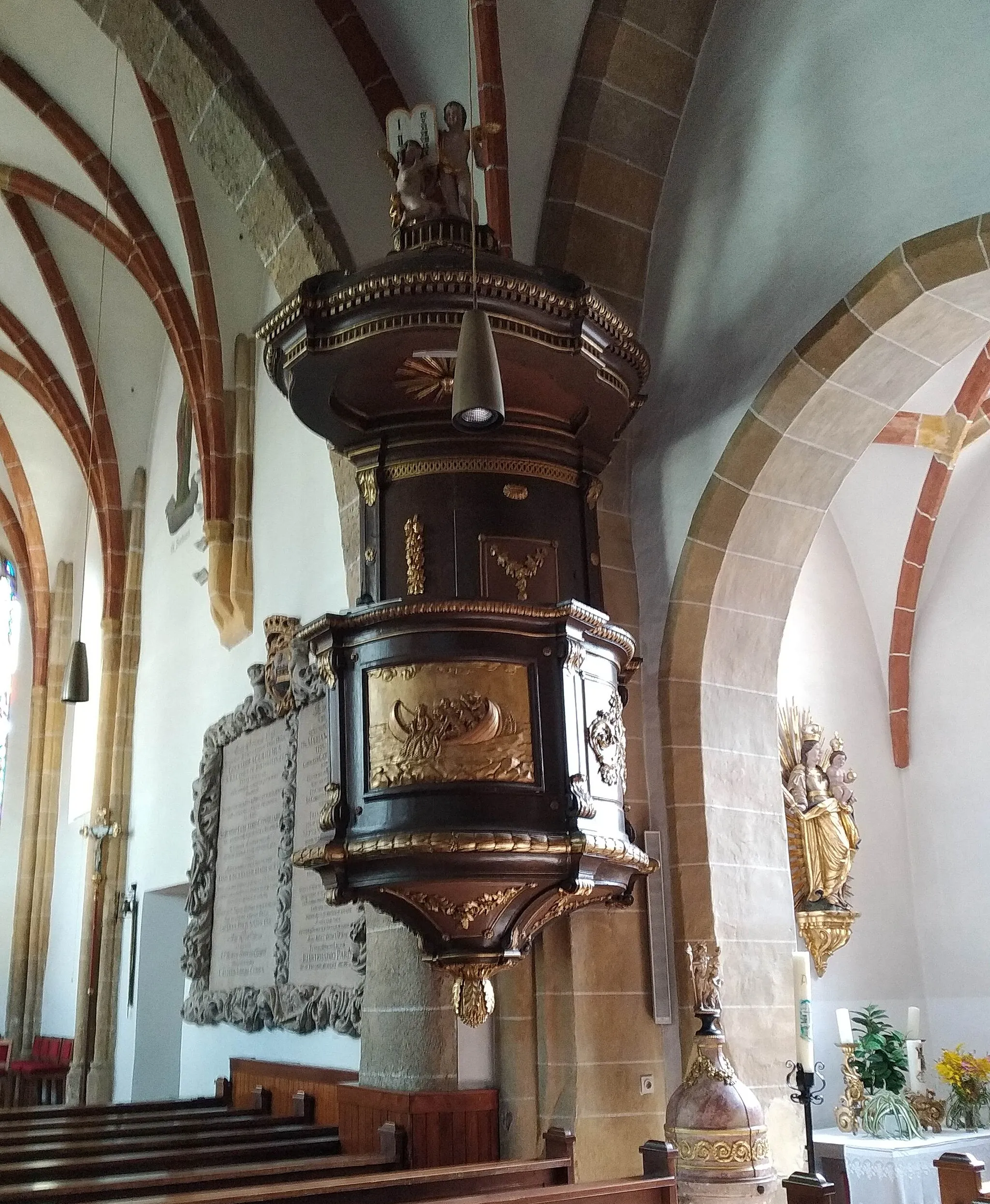 Photo showing: Eberschwang - Pfarrkirche St. Michael (1410 gotisch mit Zubauten) - Kanzel (1799)