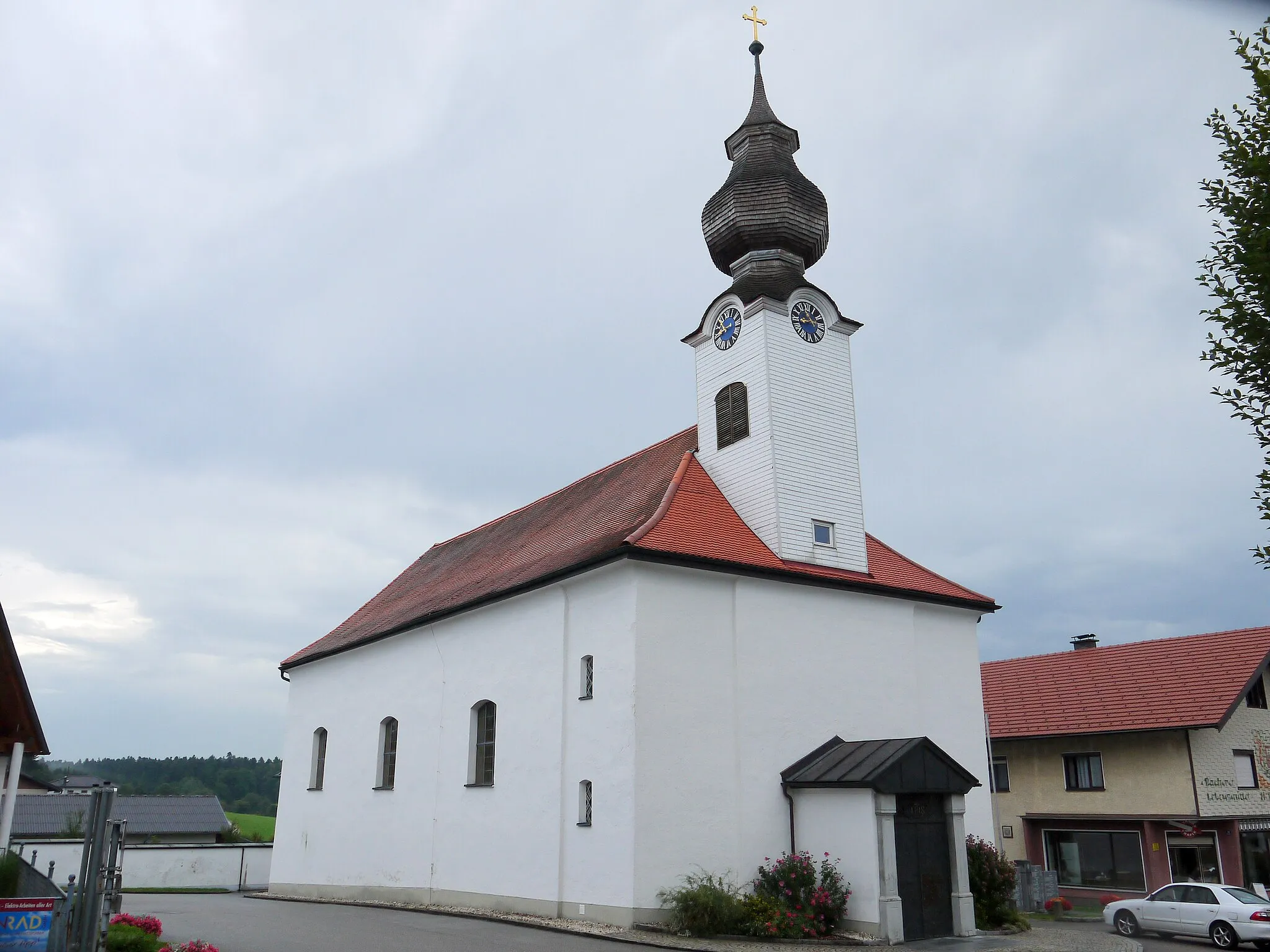 Photo showing: Kath. Pfarrkirche hl. Leopold