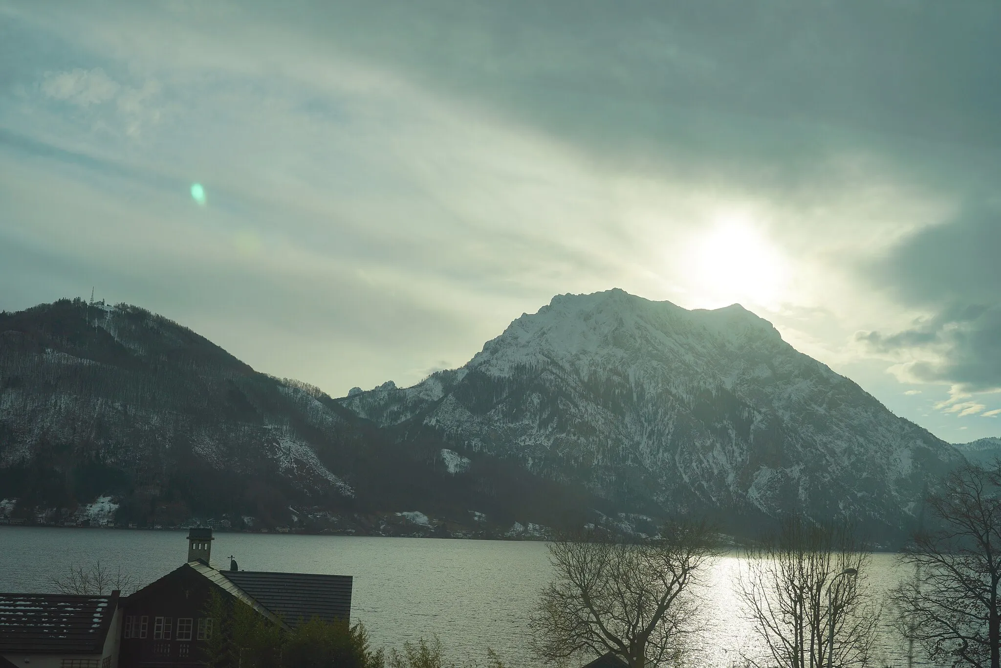 Photo showing: 特勞恩湖

Traunsee