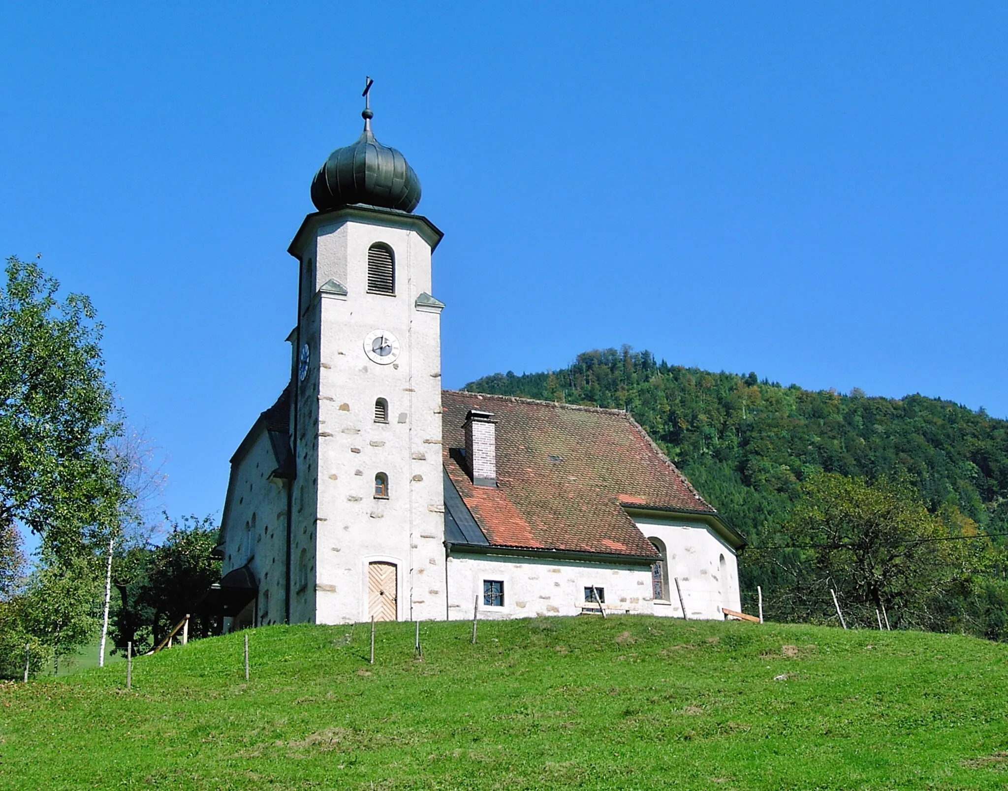 Photo showing: Großraming Katholische Filialkirche Brunnbach, Ansicht von Süden