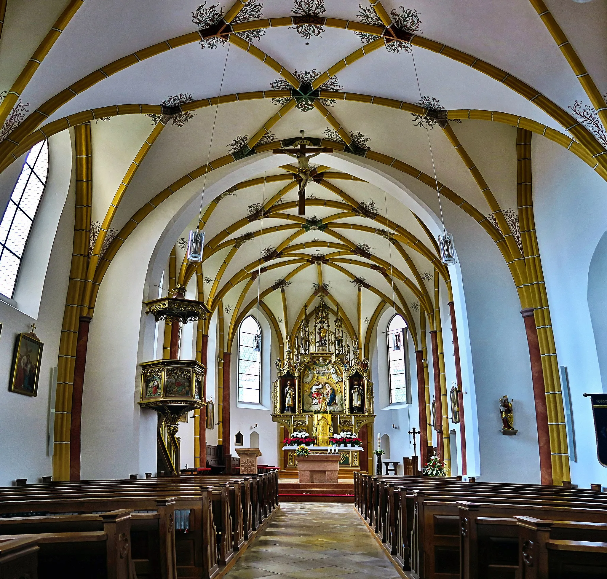 Photo showing: Deutschland, Bayern, Oberbayern, Landkreis Rottal-Inn, Bad Birnbach, Katholische Pfarrkirche "Maria Himmelfahrt" Innenraum
