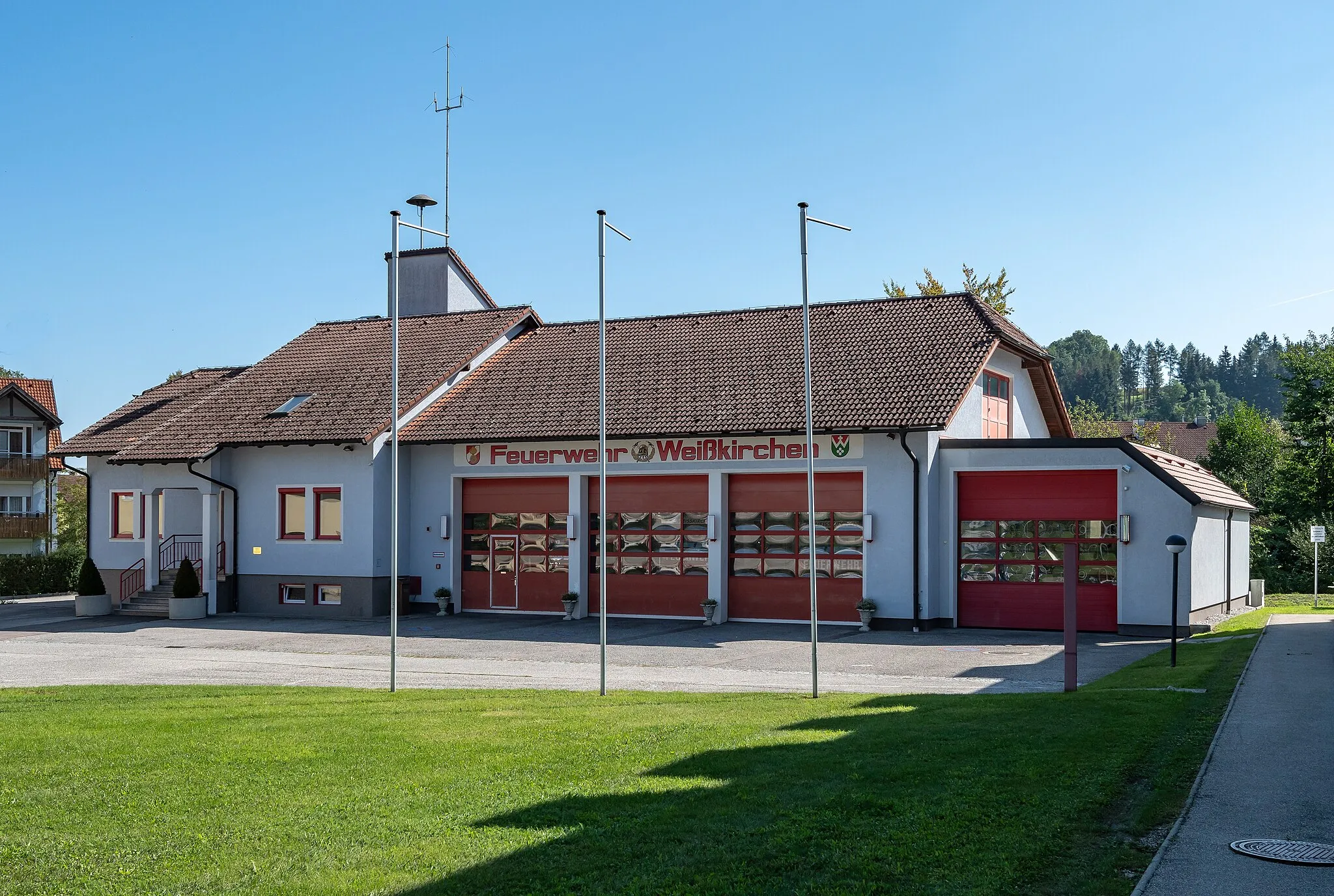 Photo showing: Voluntary fire brigade Weißkirchen an der Traun, fire station
