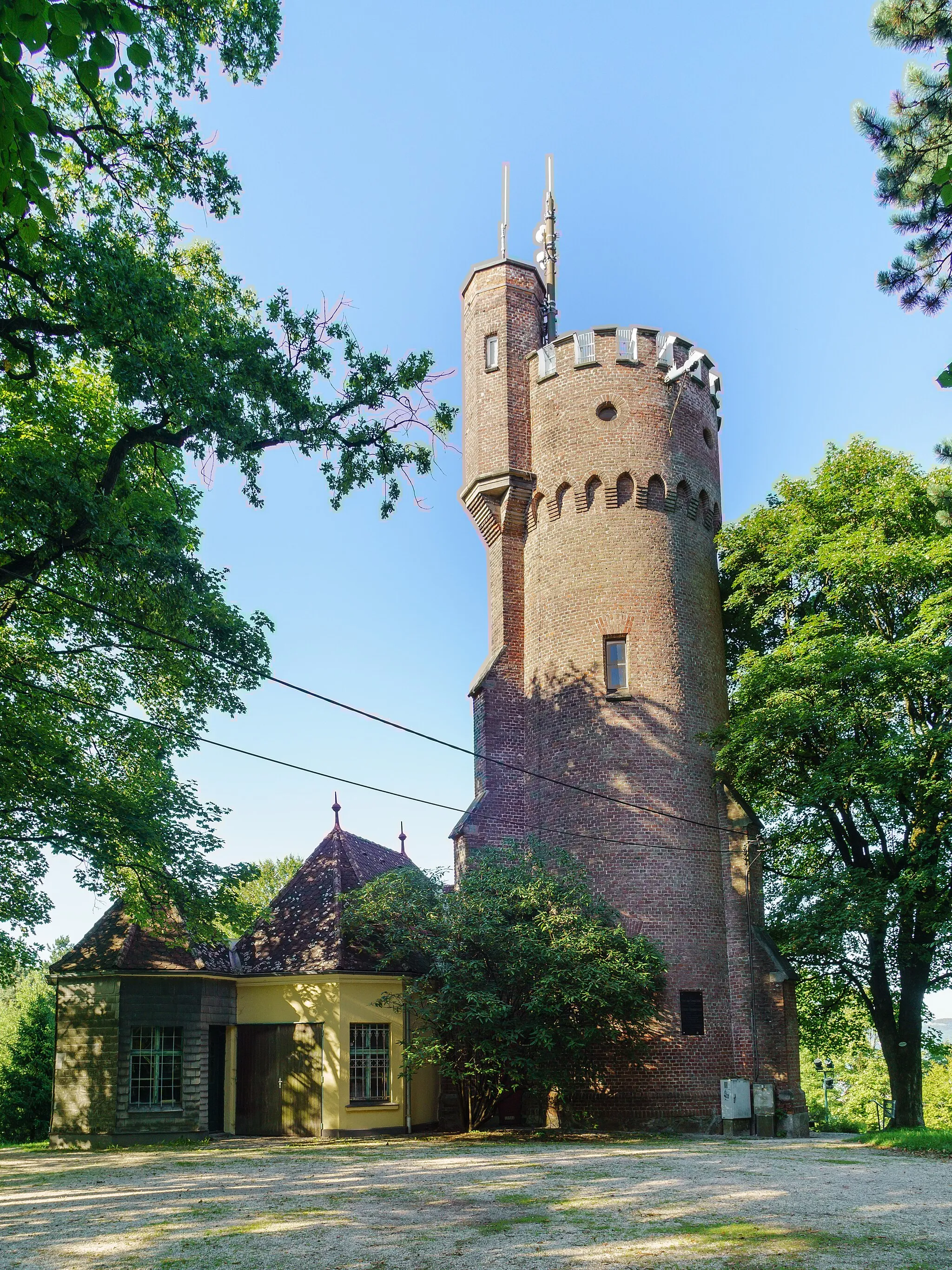 Photo showing: Franz-Josefs-Warte in Linz-Freinberg

This media shows the protected monument with the number 92112 in Austria. (Commons, de, Wikidata)