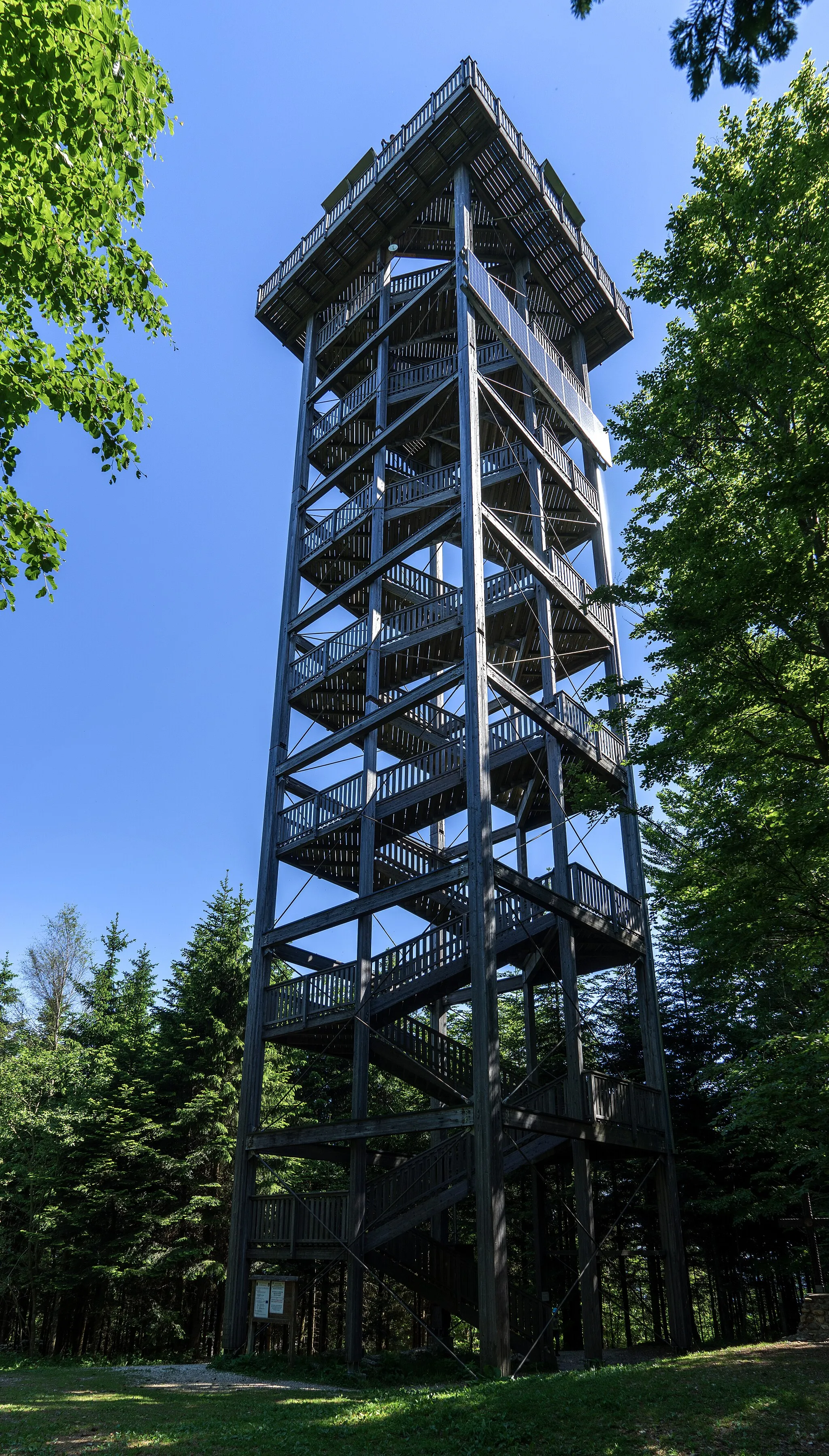 Photo showing: Frankenburg am Hausruck Aussichtsturm