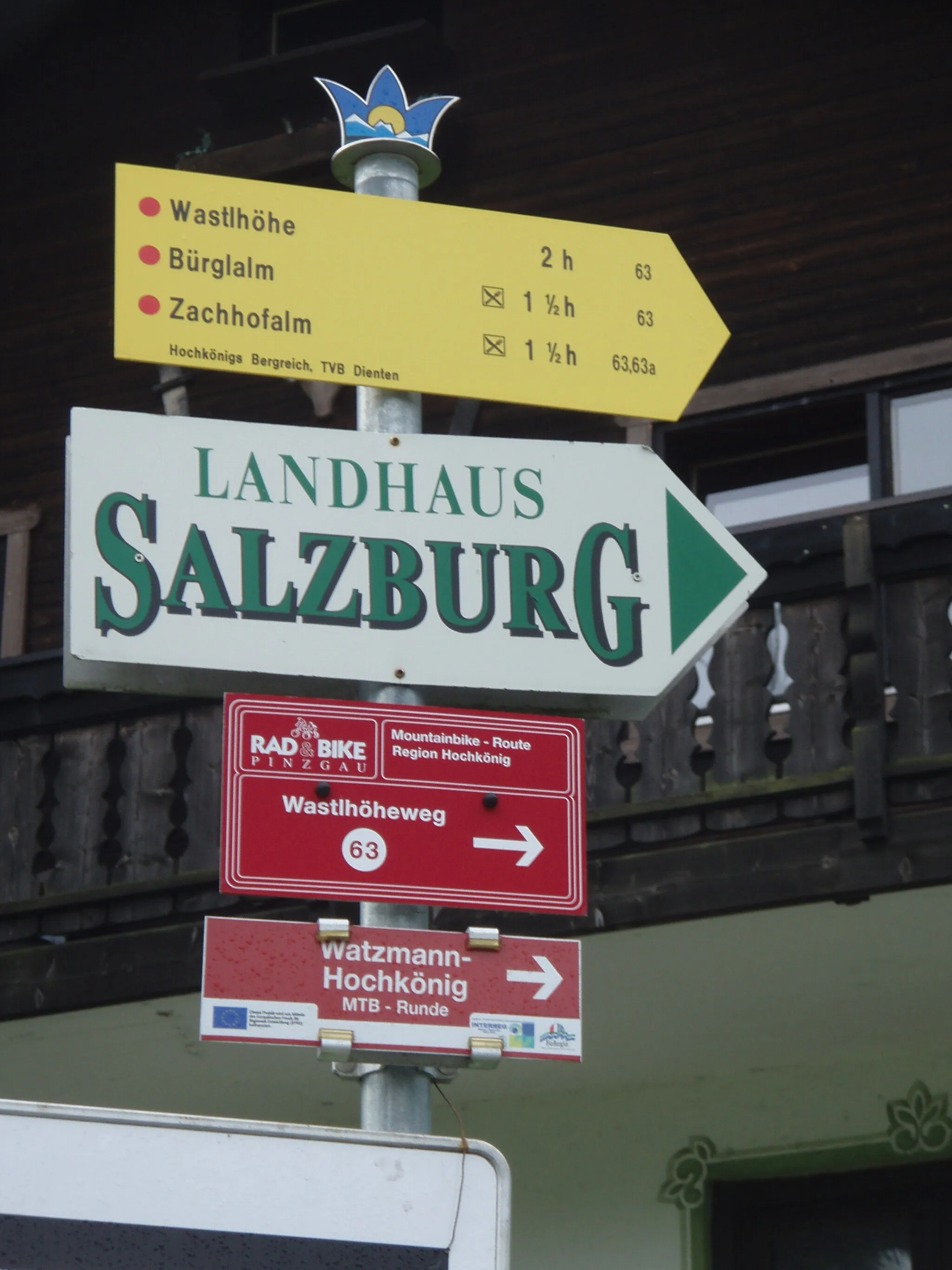 Photo showing: Wanderwegweiser Dienten am Hochkönig