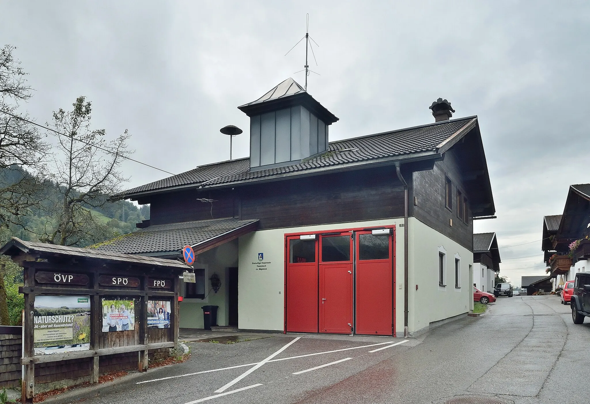 Photo showing: Rüsthaus in der Ortschaft Högmoos, Gemeinde Taxenbach, im Land Salzburg.