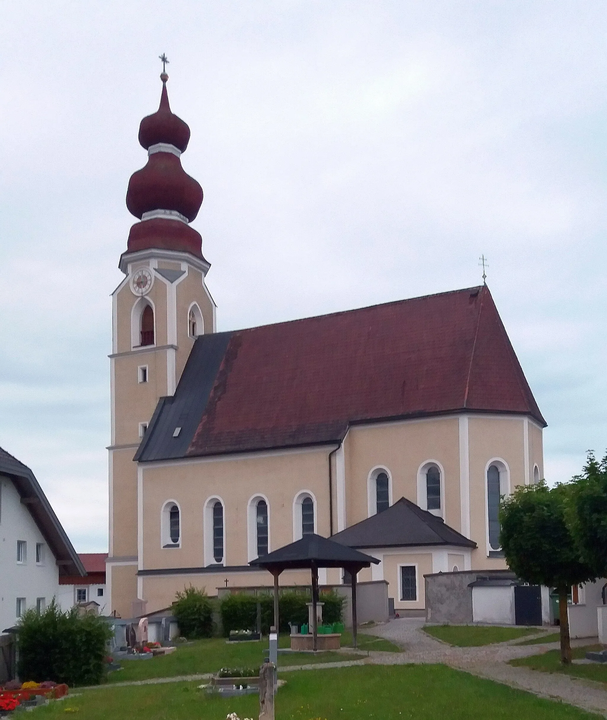 Photo showing: Irrsdorf, Filialkirche