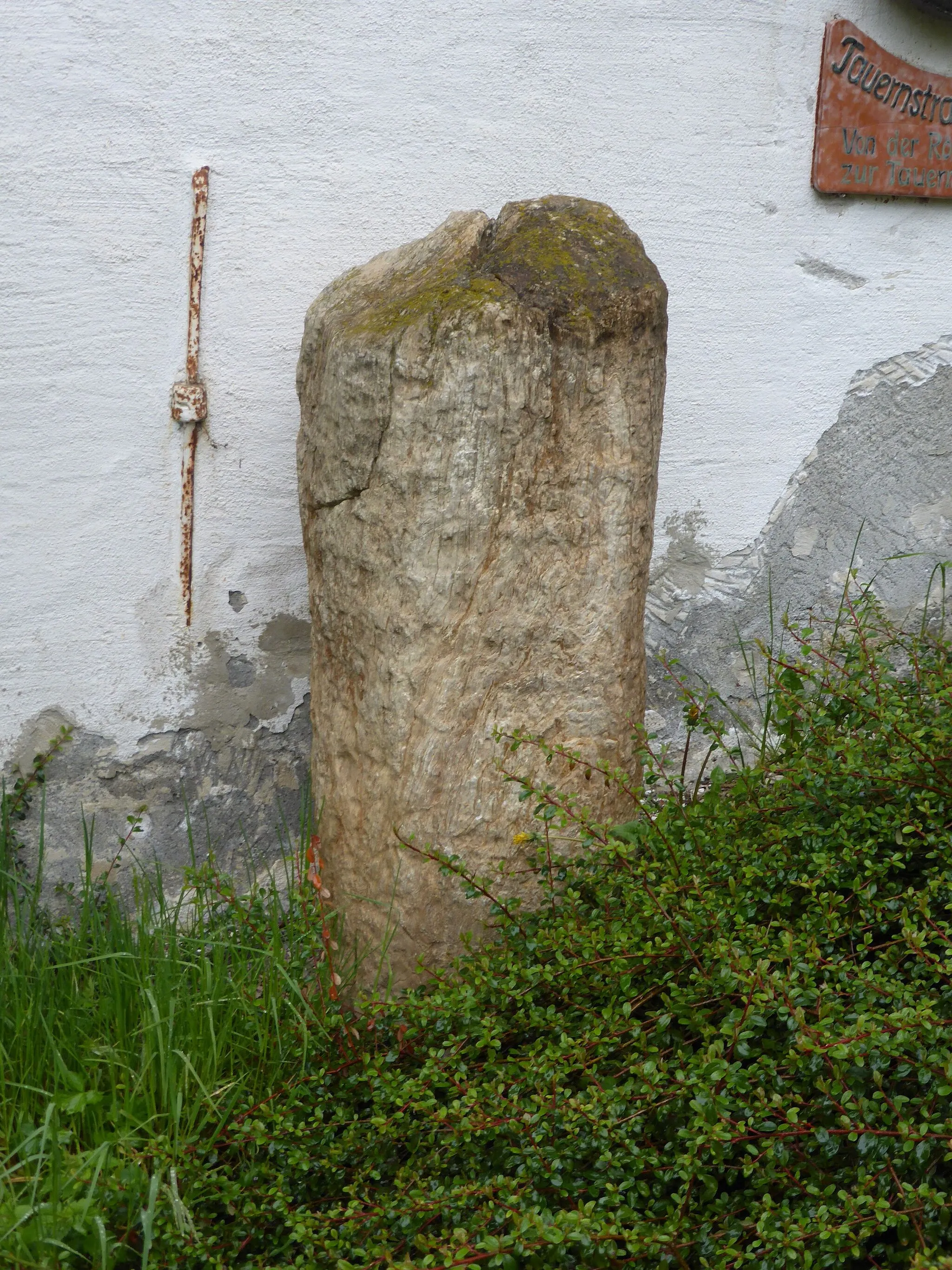 Photo showing: Fürstenkasten; Tauernstraßenmuseum