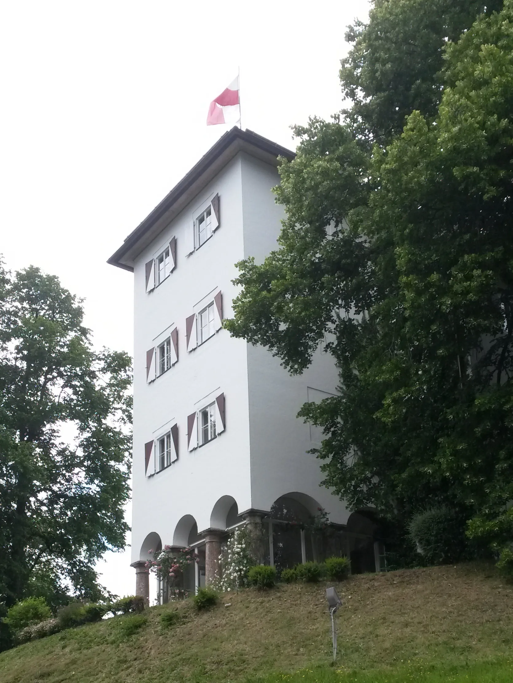 Photo showing: Schloss Lebenberg castle, now a hotel, located in Lebenbergstraße 17, Kitzbühel, Tyrol