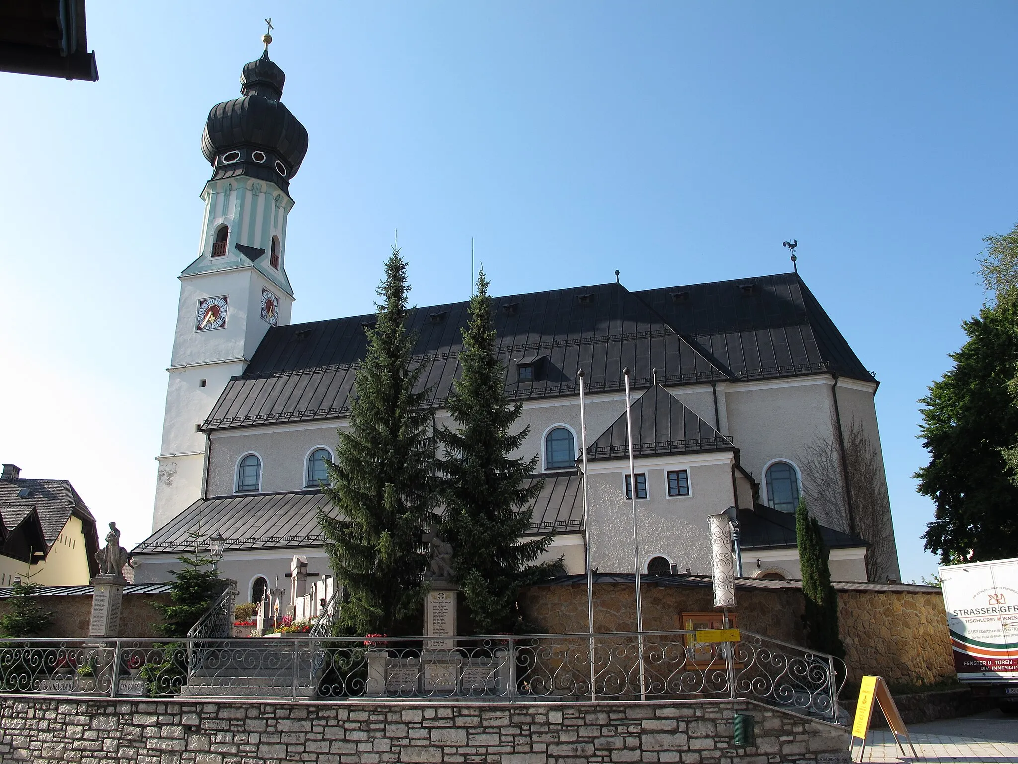 Photo showing: Pfarrkirche Obertrum