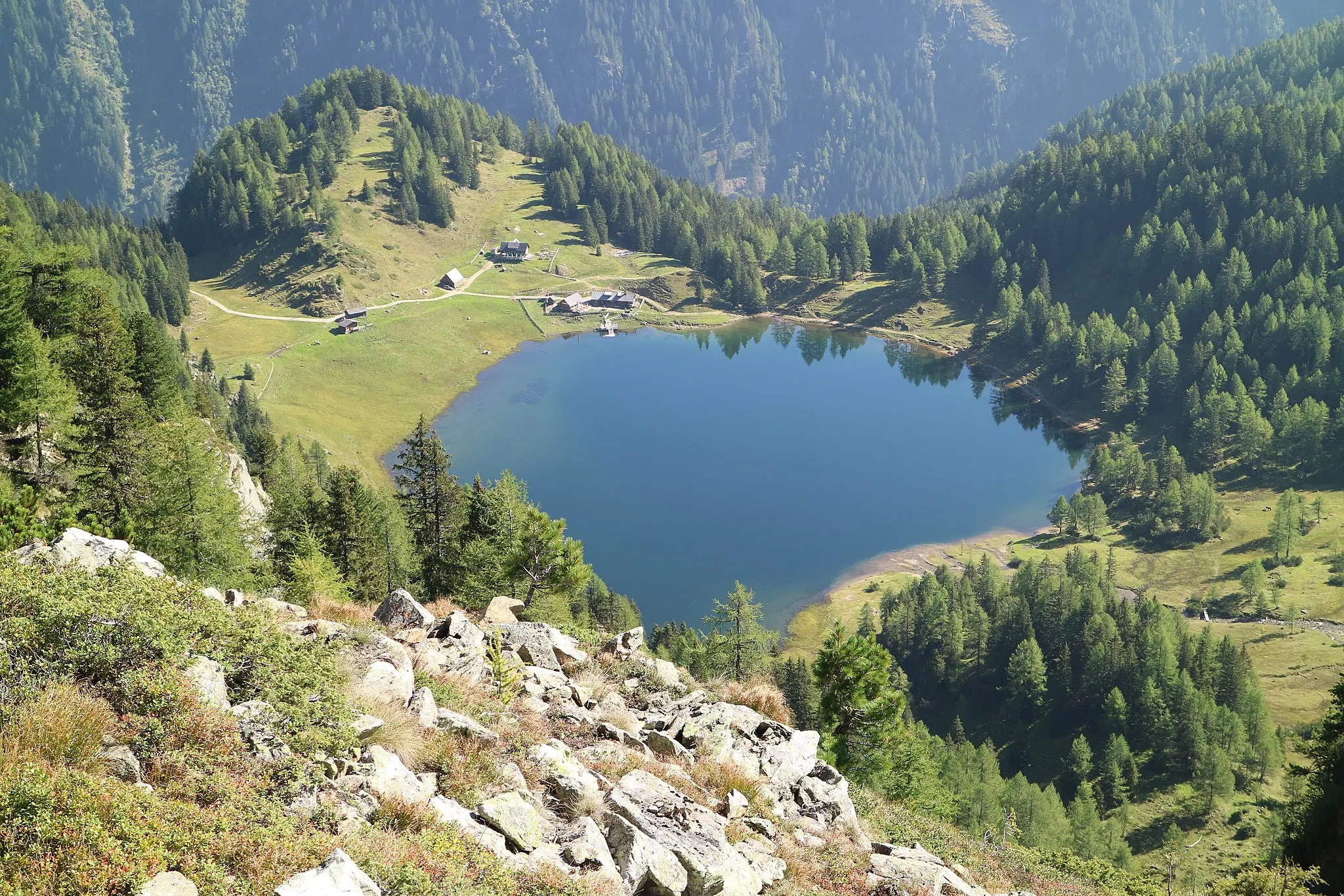 Photo showing: Tiefblick zum Duisitzkarsee vom Aufstieg zum Murspitzsattel