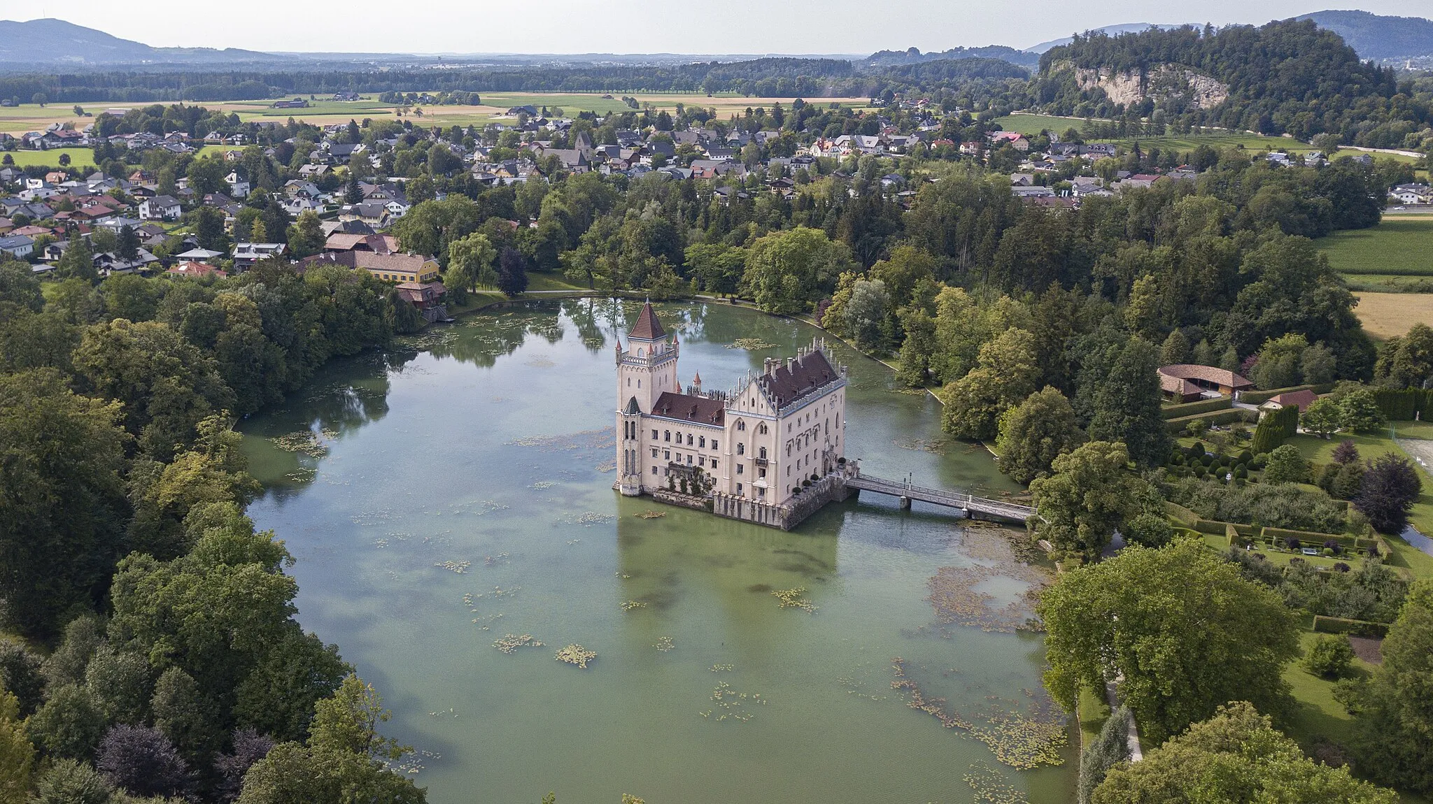 Photo showing: Schloss Anif, Anif, Salzburg, Österreich