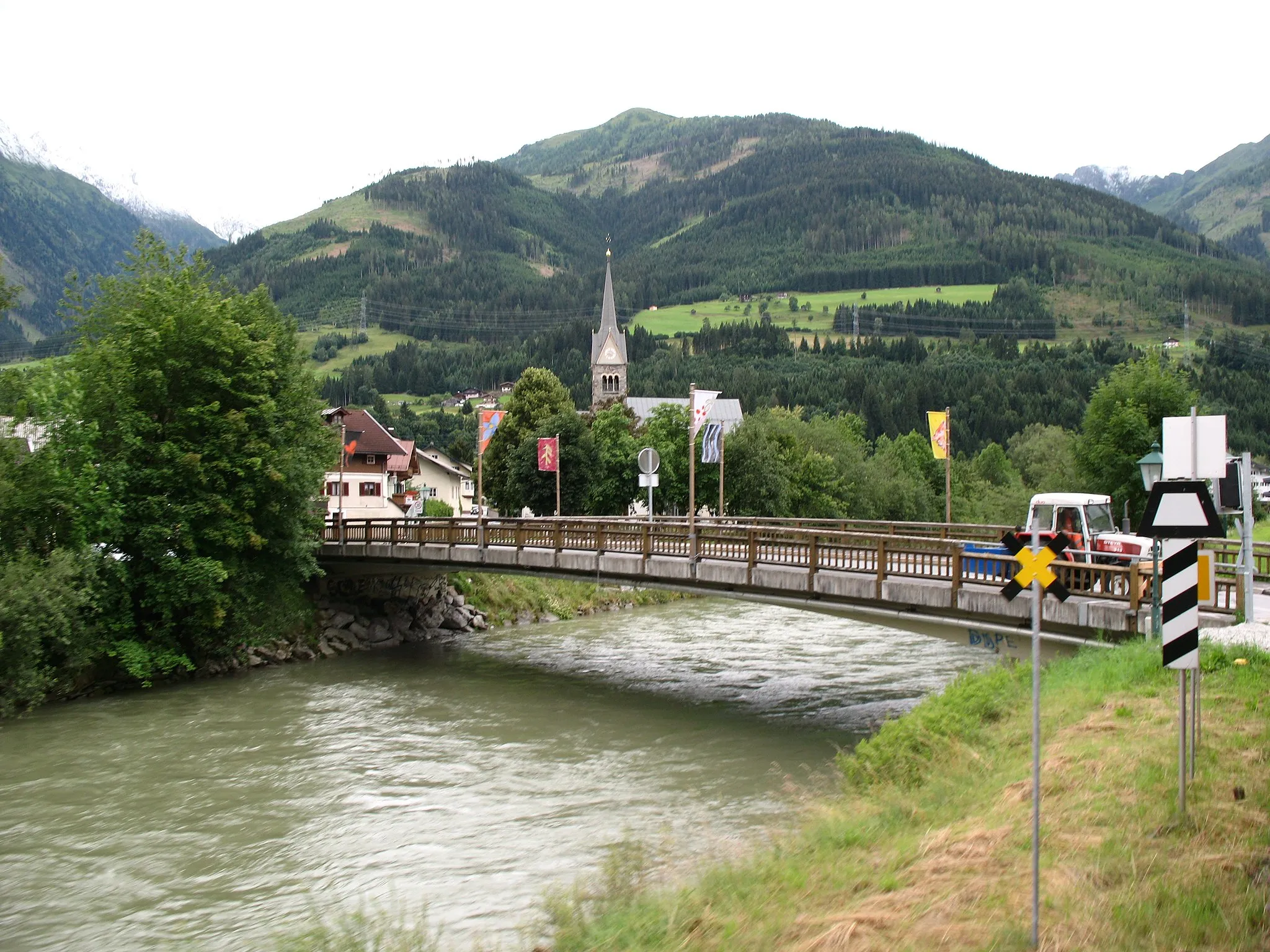 Photo showing: Pinzgaubahn, Niedernsill, Austria