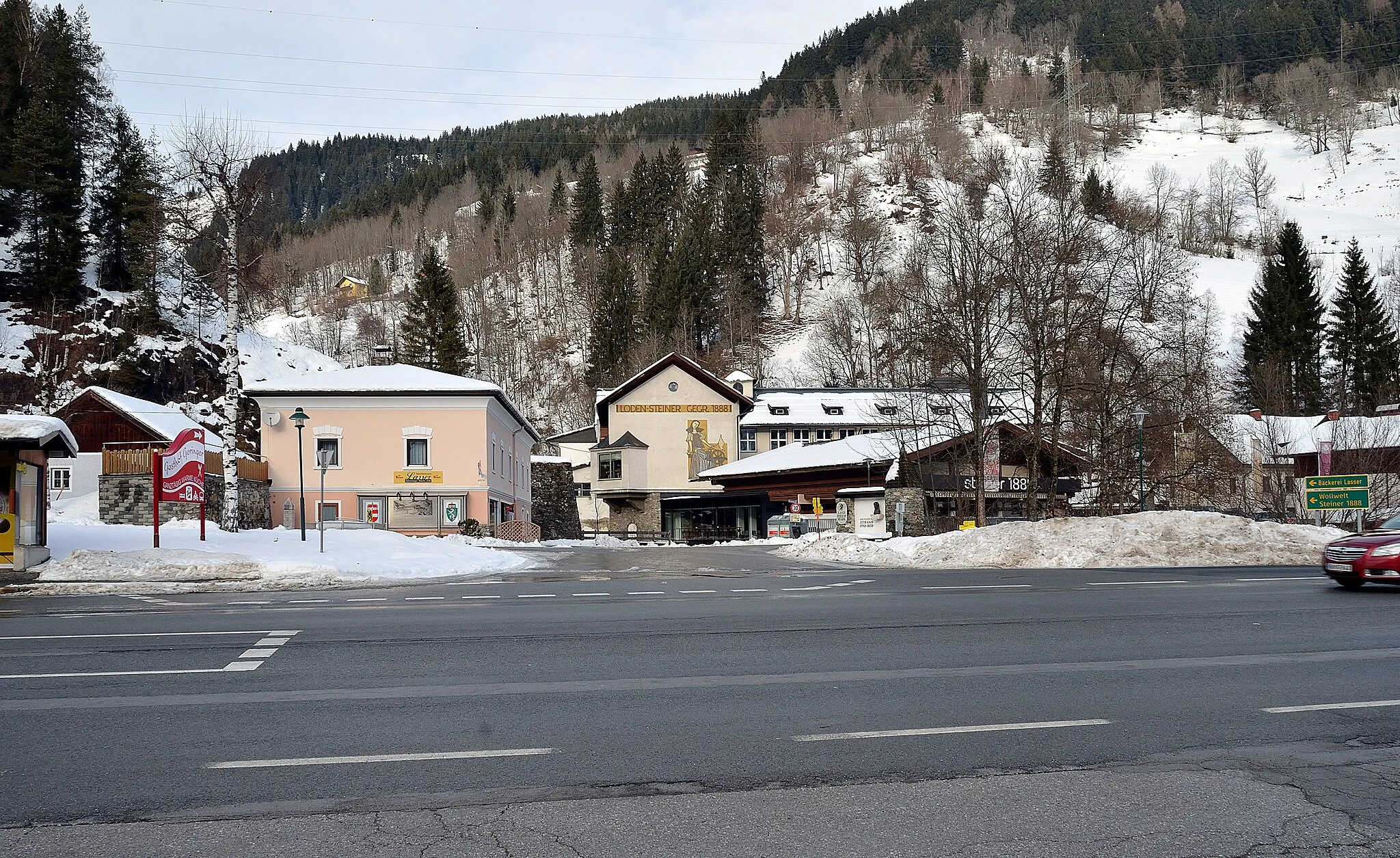 Photo showing: Mandling pass in Mandling, a village at the border of federal states Salzburg (with city of Radstadt) and Styria (city of Schladming).