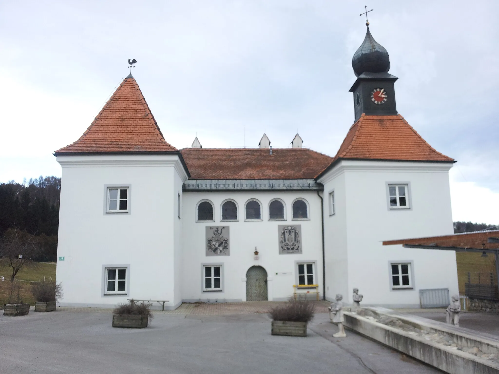 Photo showing: Schloss Kainbach - Frontalansicht