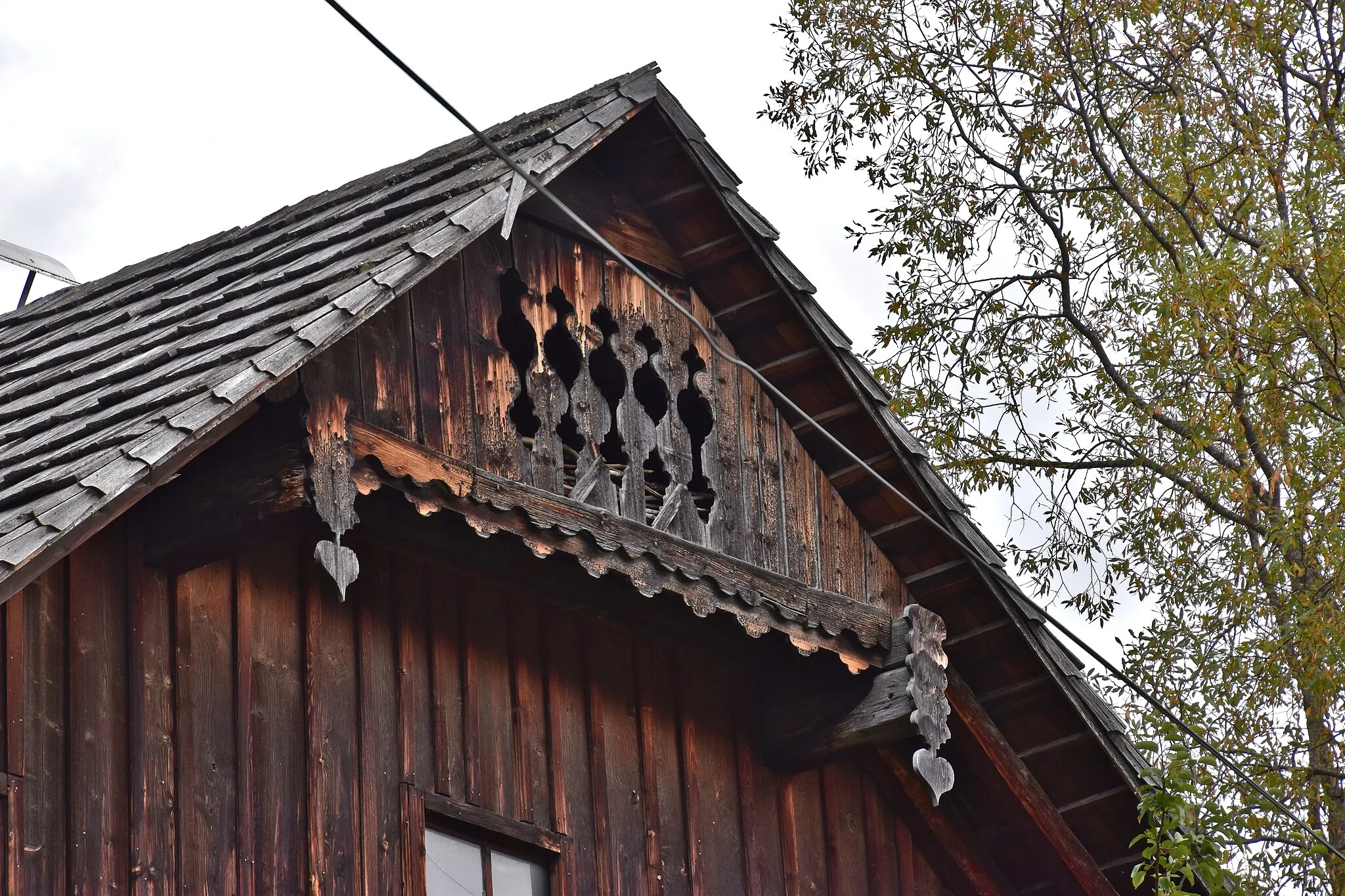 Photo showing: Sankt Michael im Lungau, denkmalgeschütztes Bauernhaus in der Forsthausgasse 78, Detail des Südgiebels.